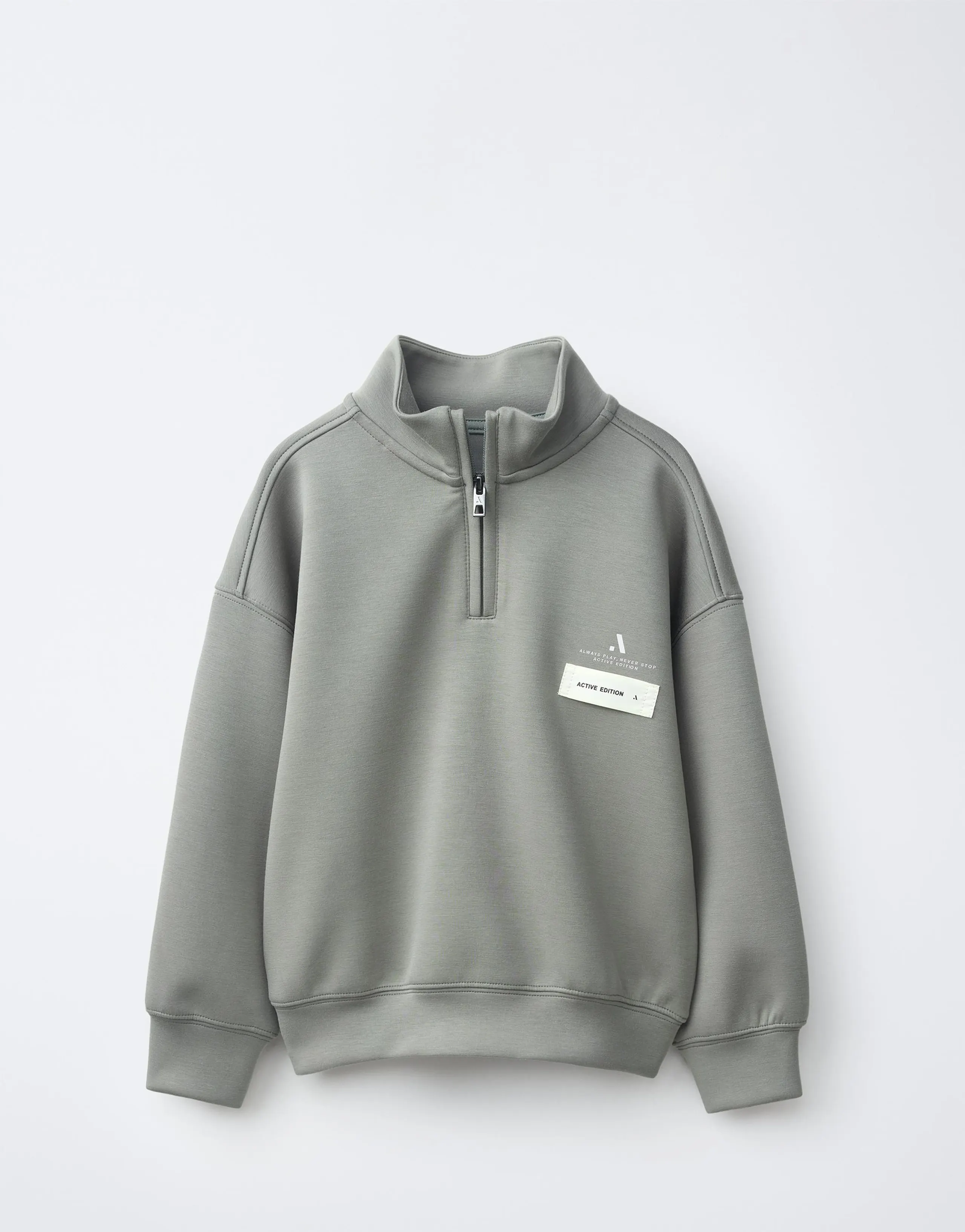 SPORTY POUCH POCKET SWEATSHIRT