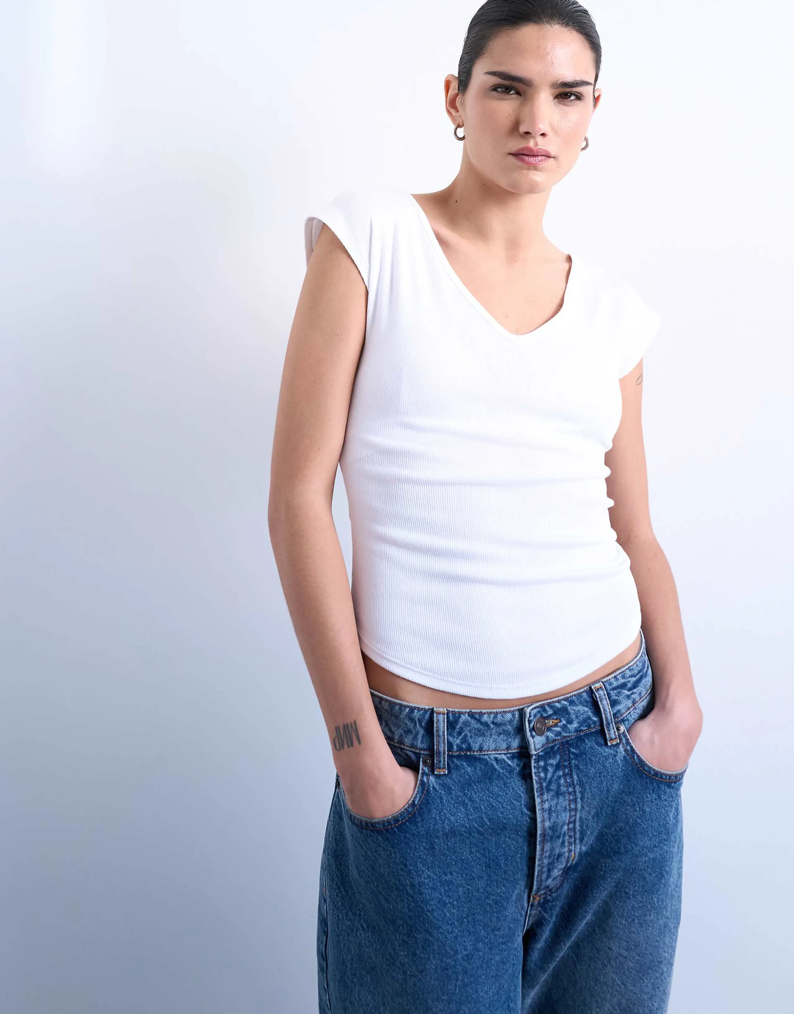 Topshop ribbed V-neck cap sleeve tank in white