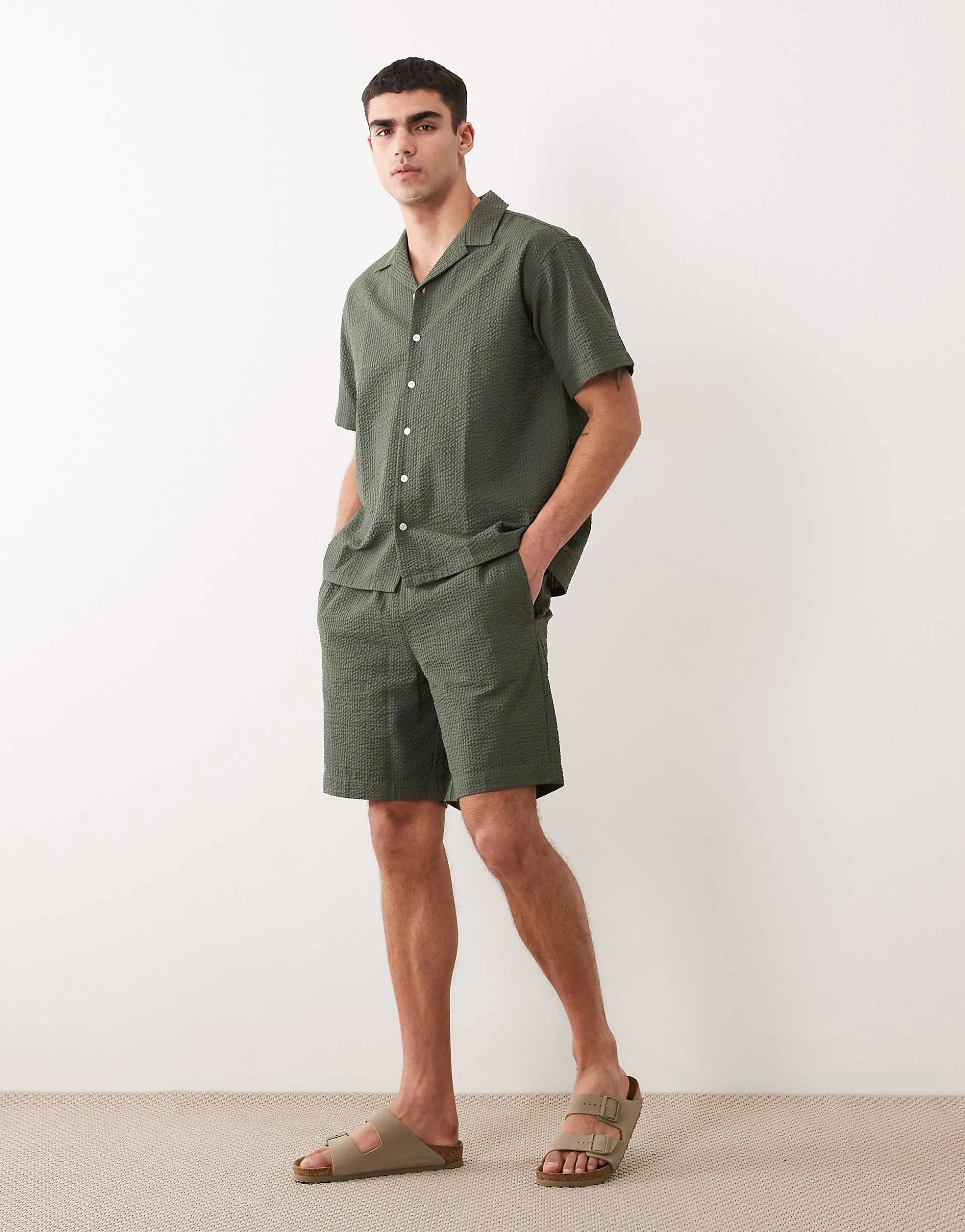 JJ Rebel seersucker shorts in green - part of a set