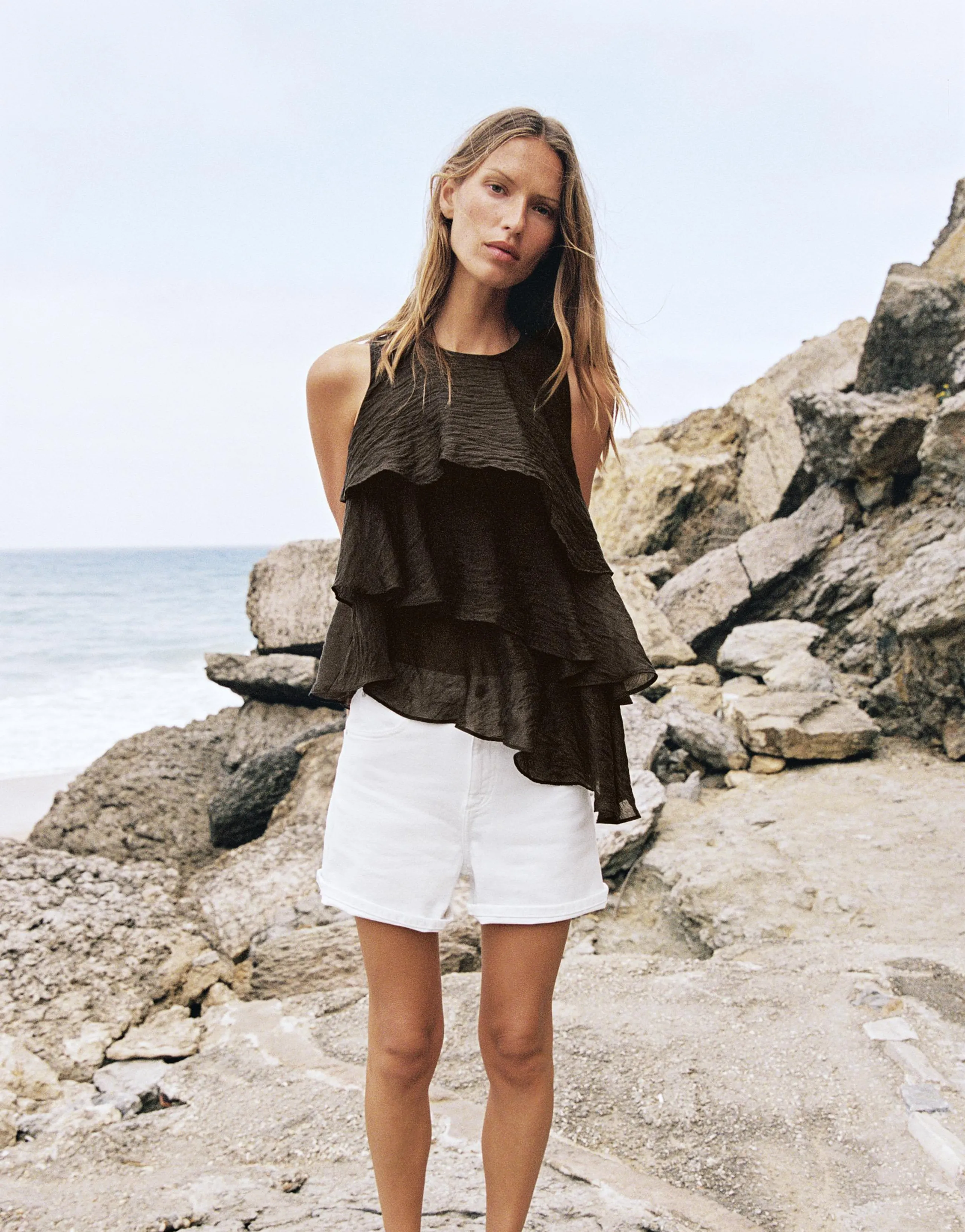 ASYMMETRIC RUFFLE TOP