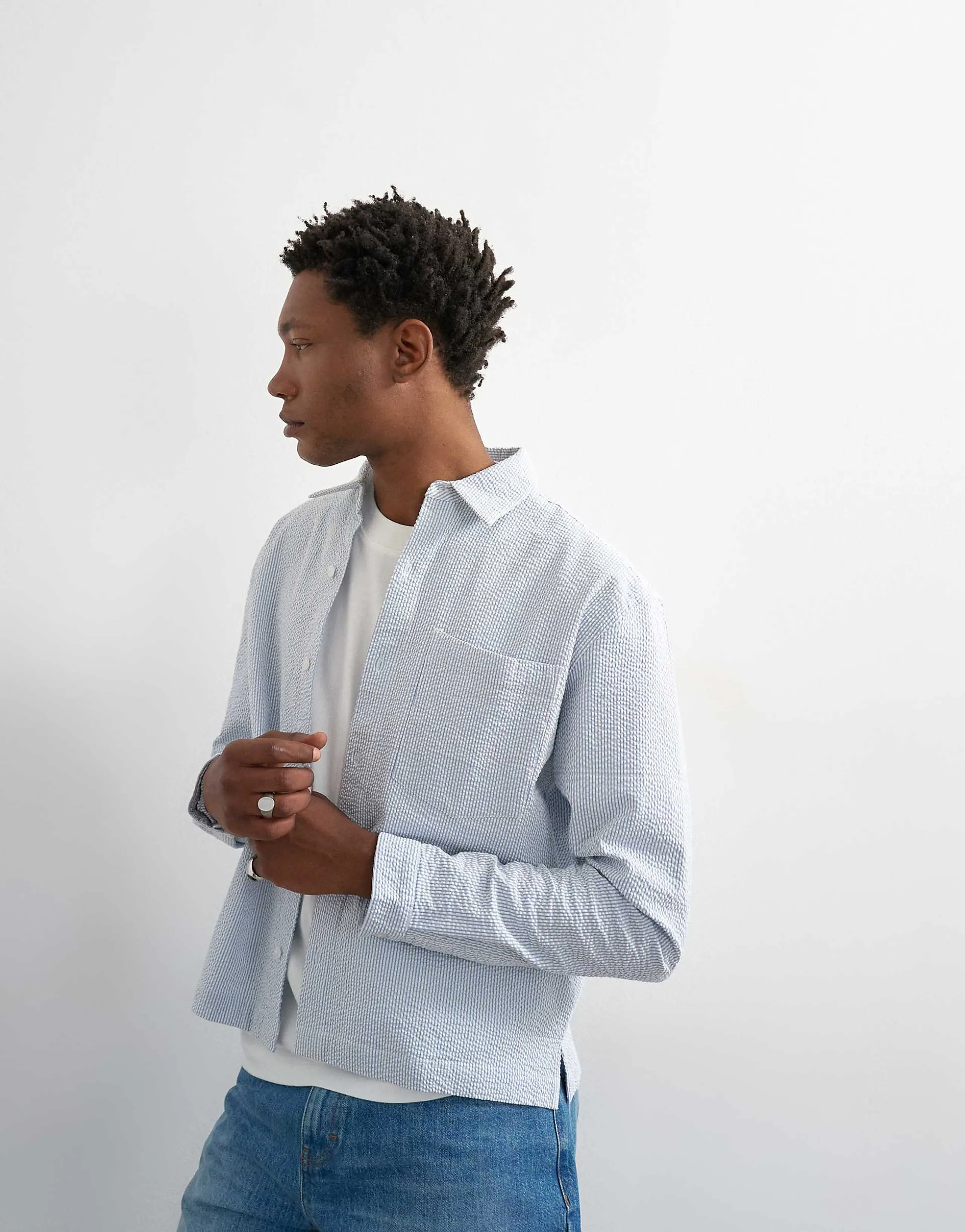 Topman relaxed fit cropped seersucker shirt in light blue
