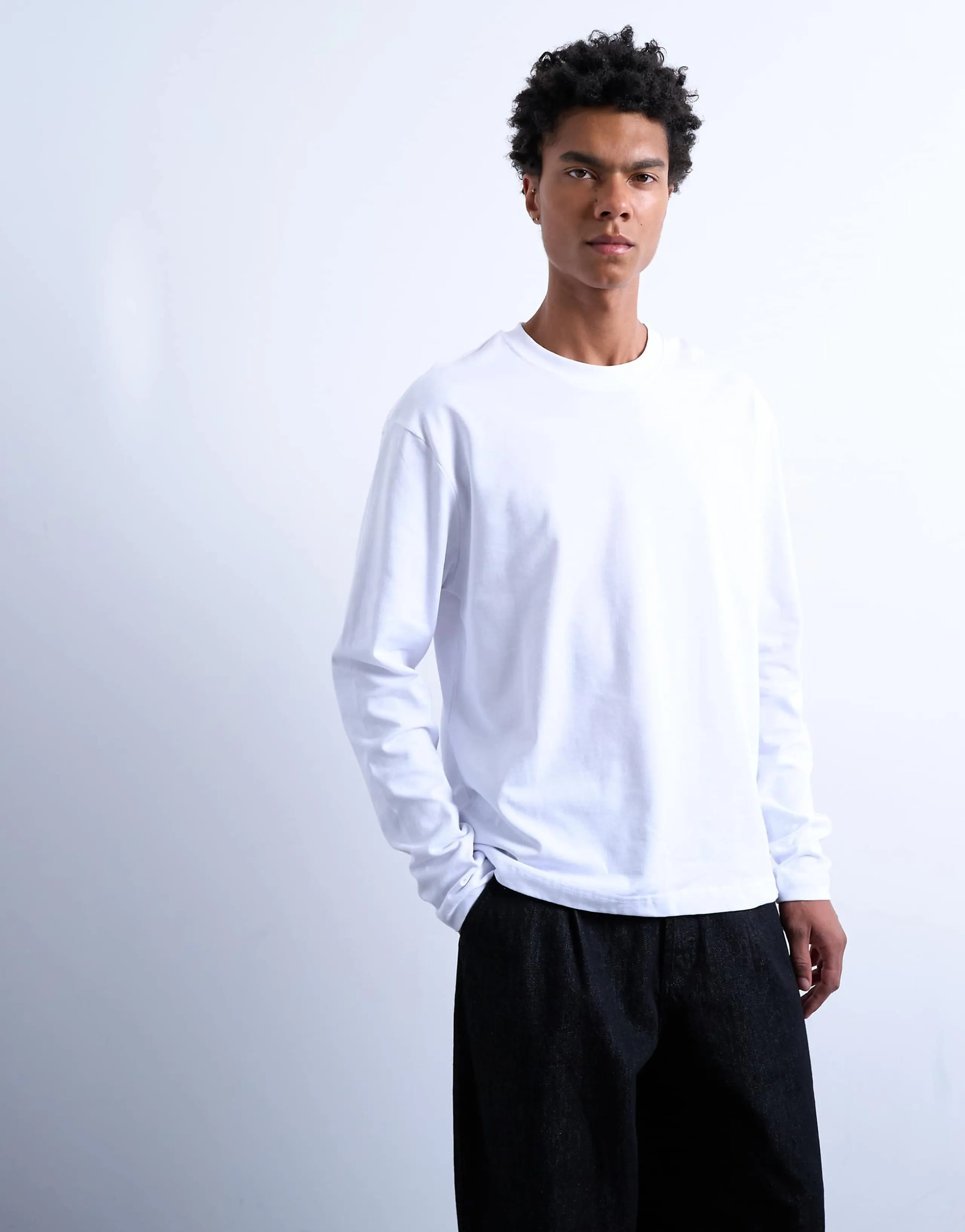 Topman relaxed cropped fit long sleeve T-shirt in white