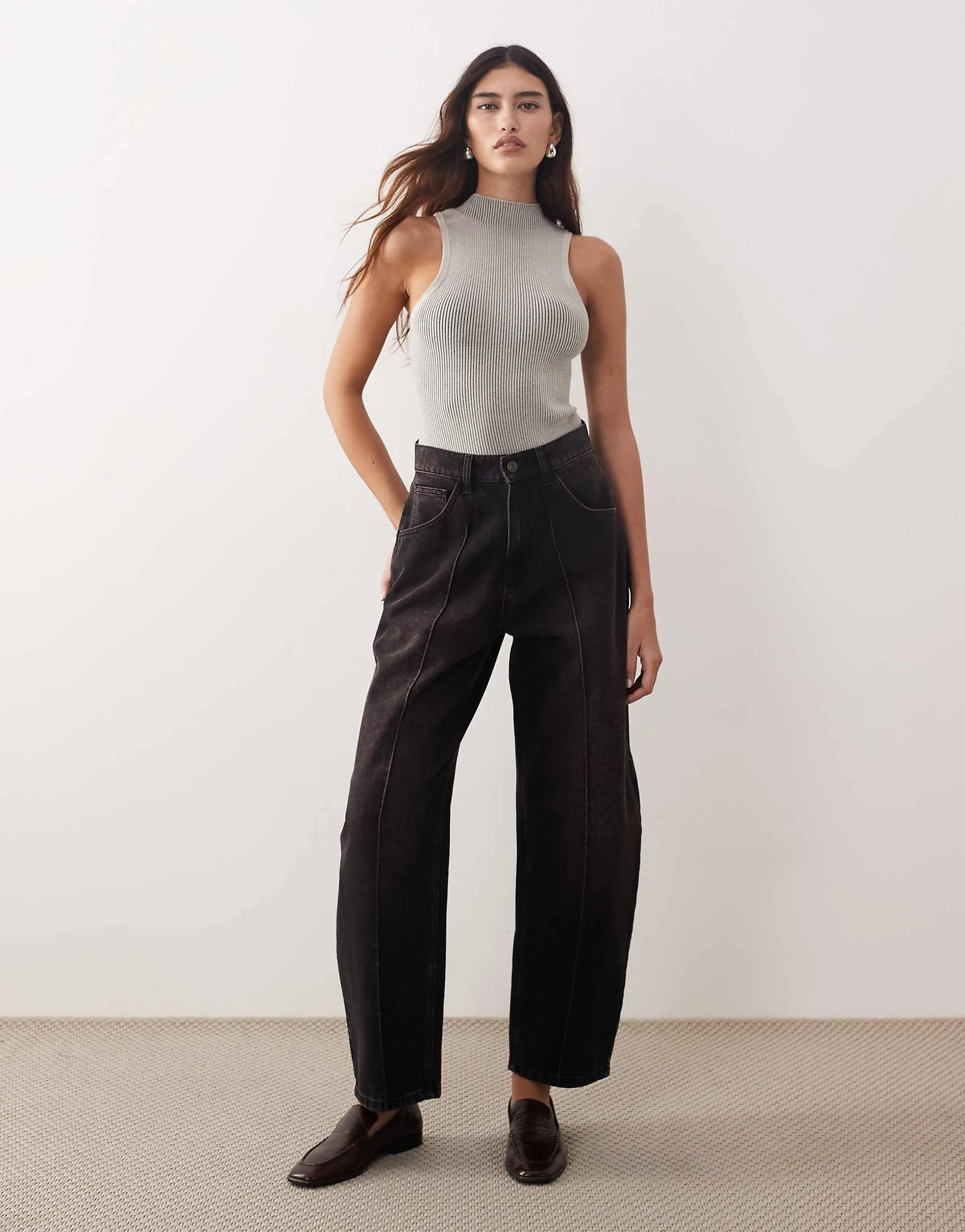 ARRANGE Clover front seam detailing jeans in washed black