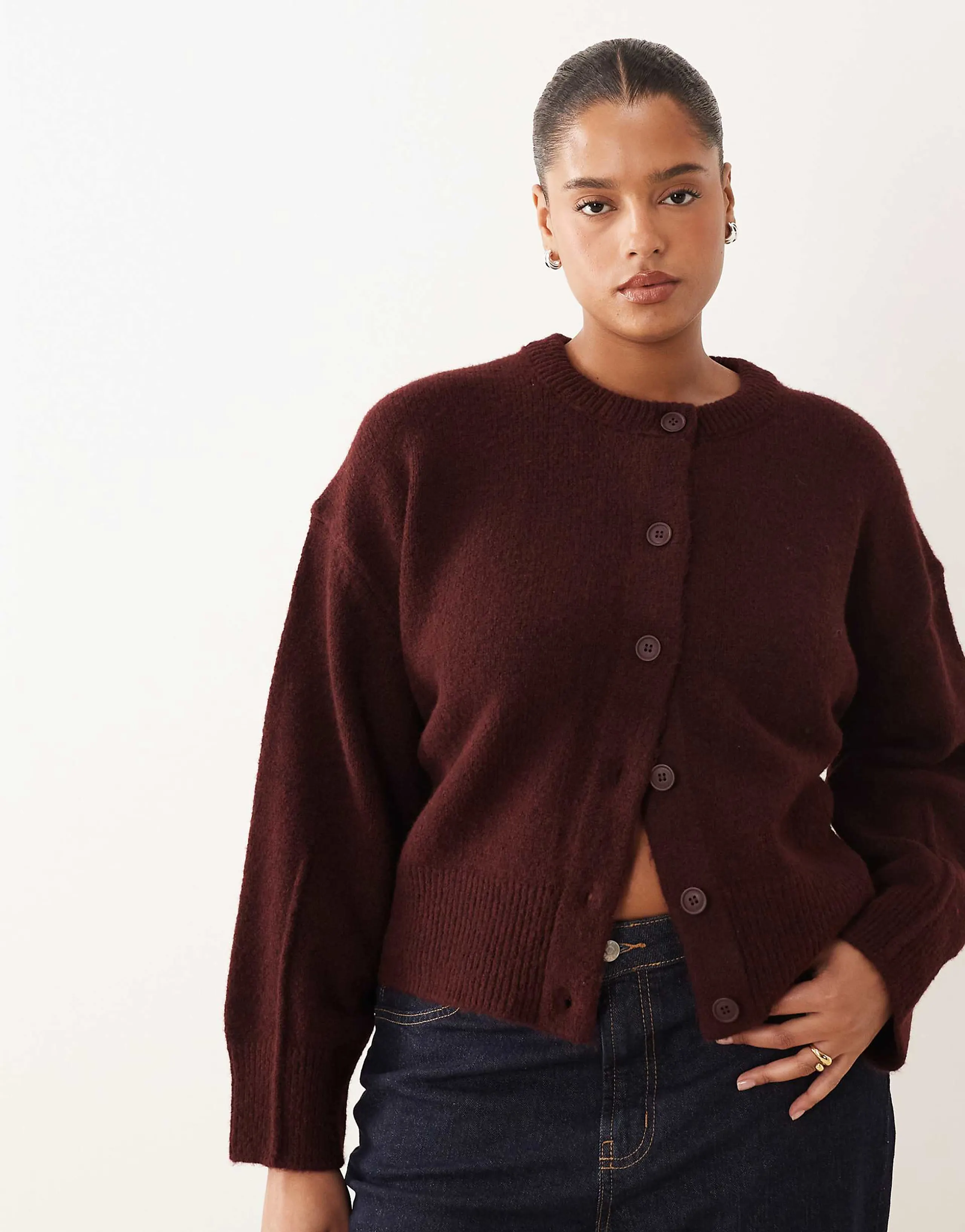 ASOS DESIGN Curve boxy crew neck cardigan with side slit detail in plum