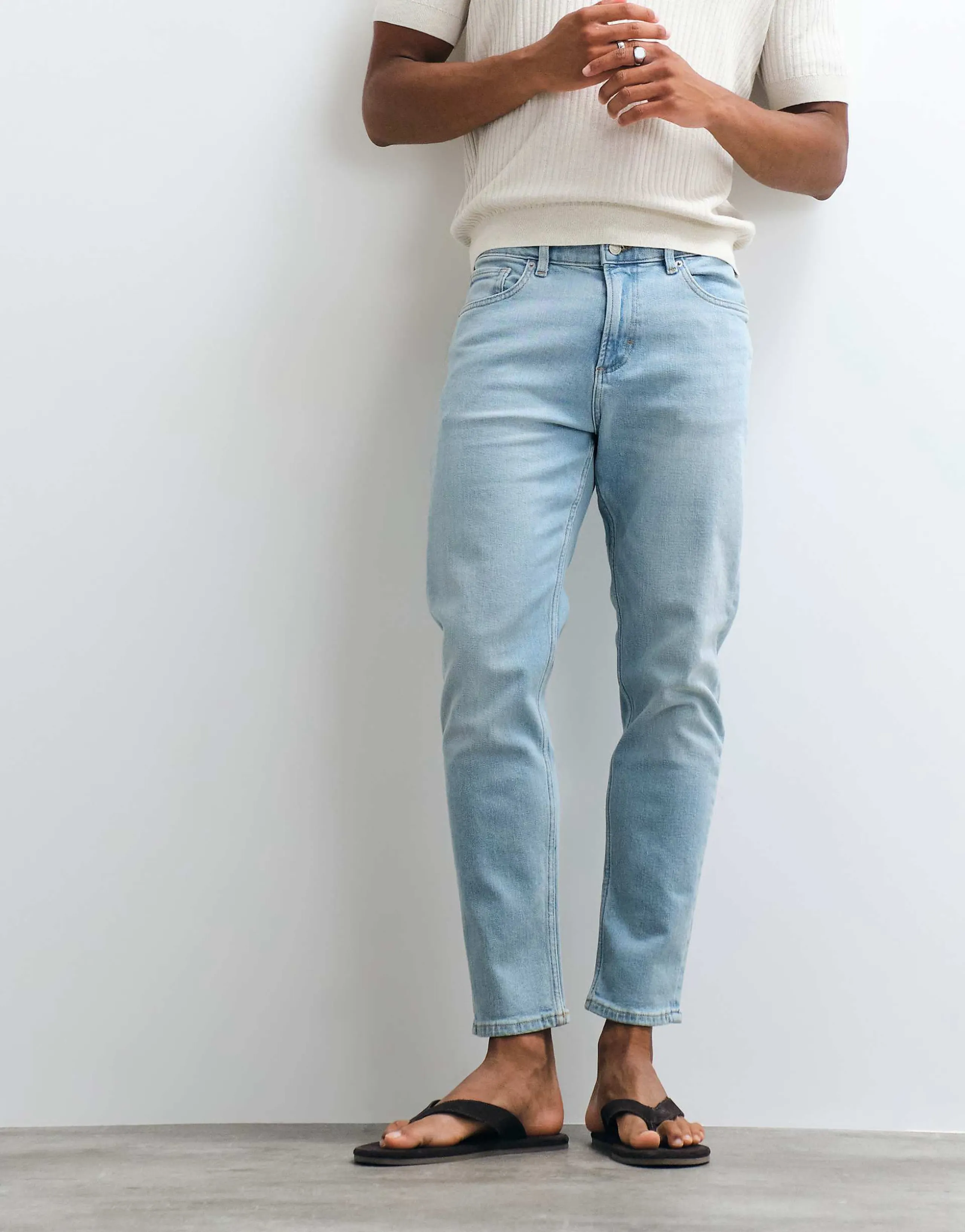 Mango tapered jeans in light blue
