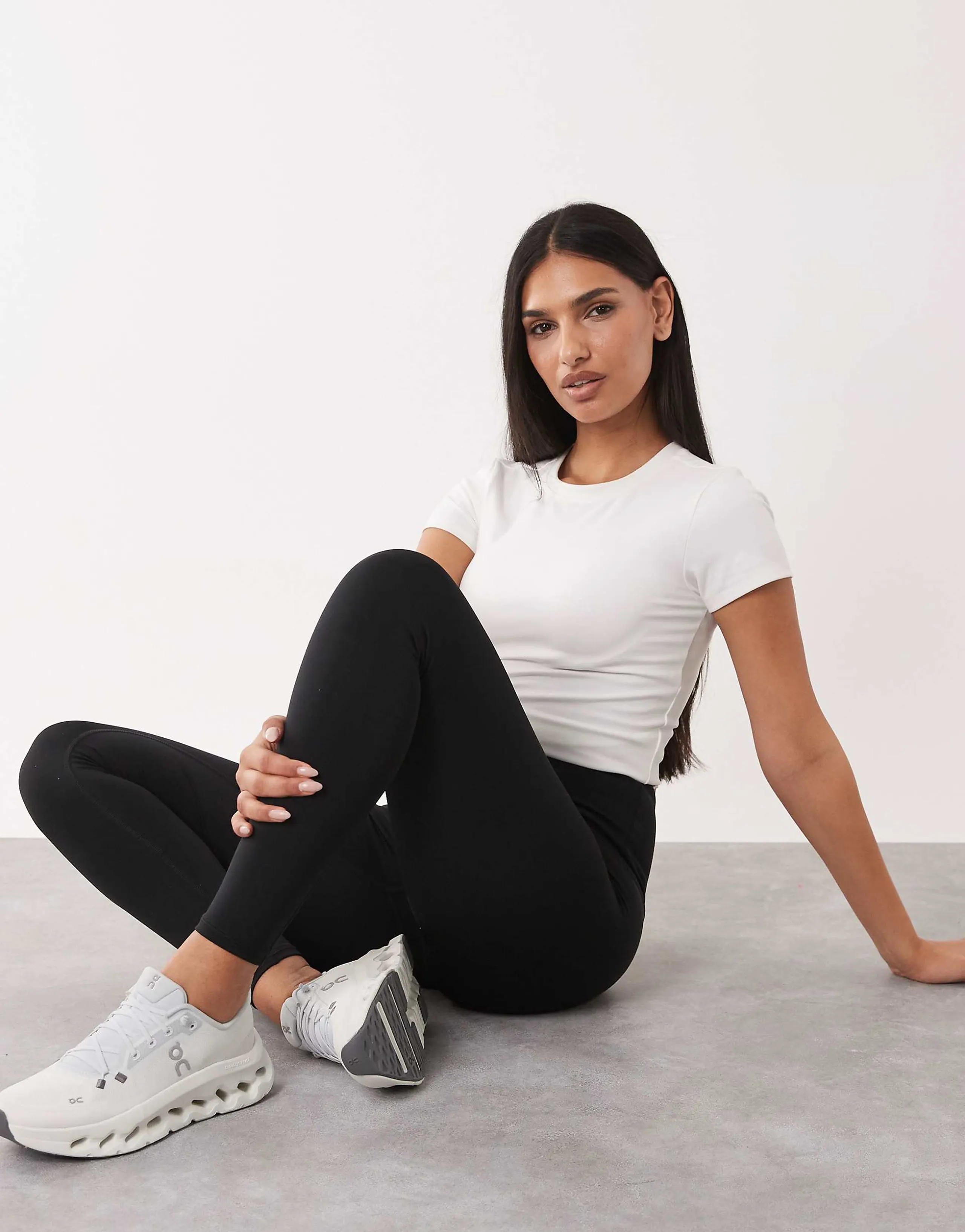 4505 Hourglass Icon active bum sculpt high waist gym leggings with inner pocket in black
