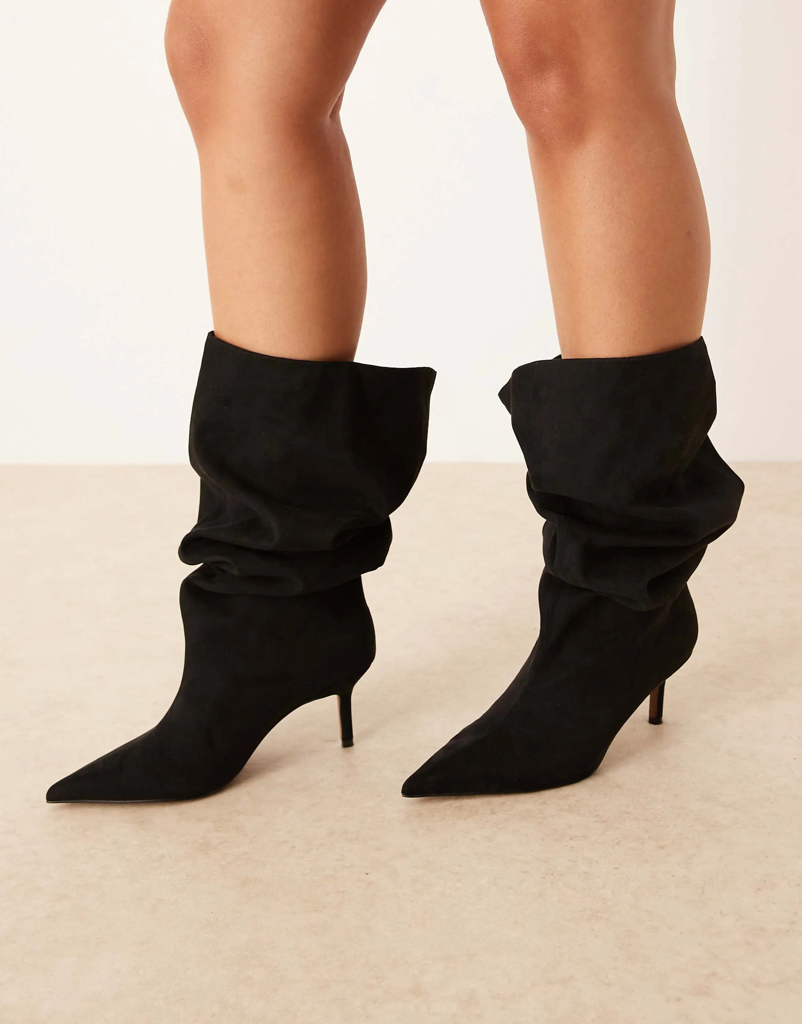 ASOS DESIGN Curve Cydney slouch pull on knee boots in black suedette