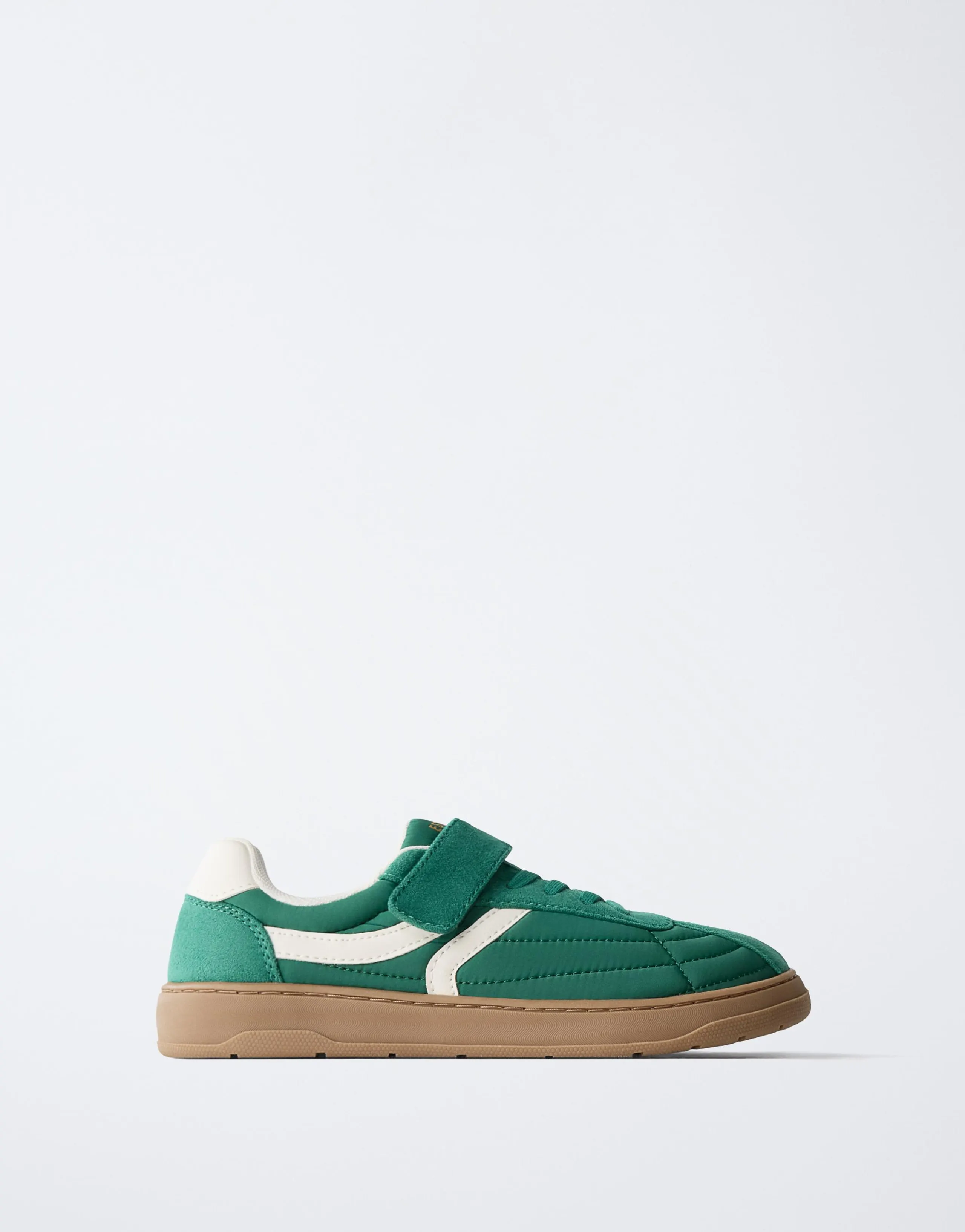 BAREFOOT SNEAKERS