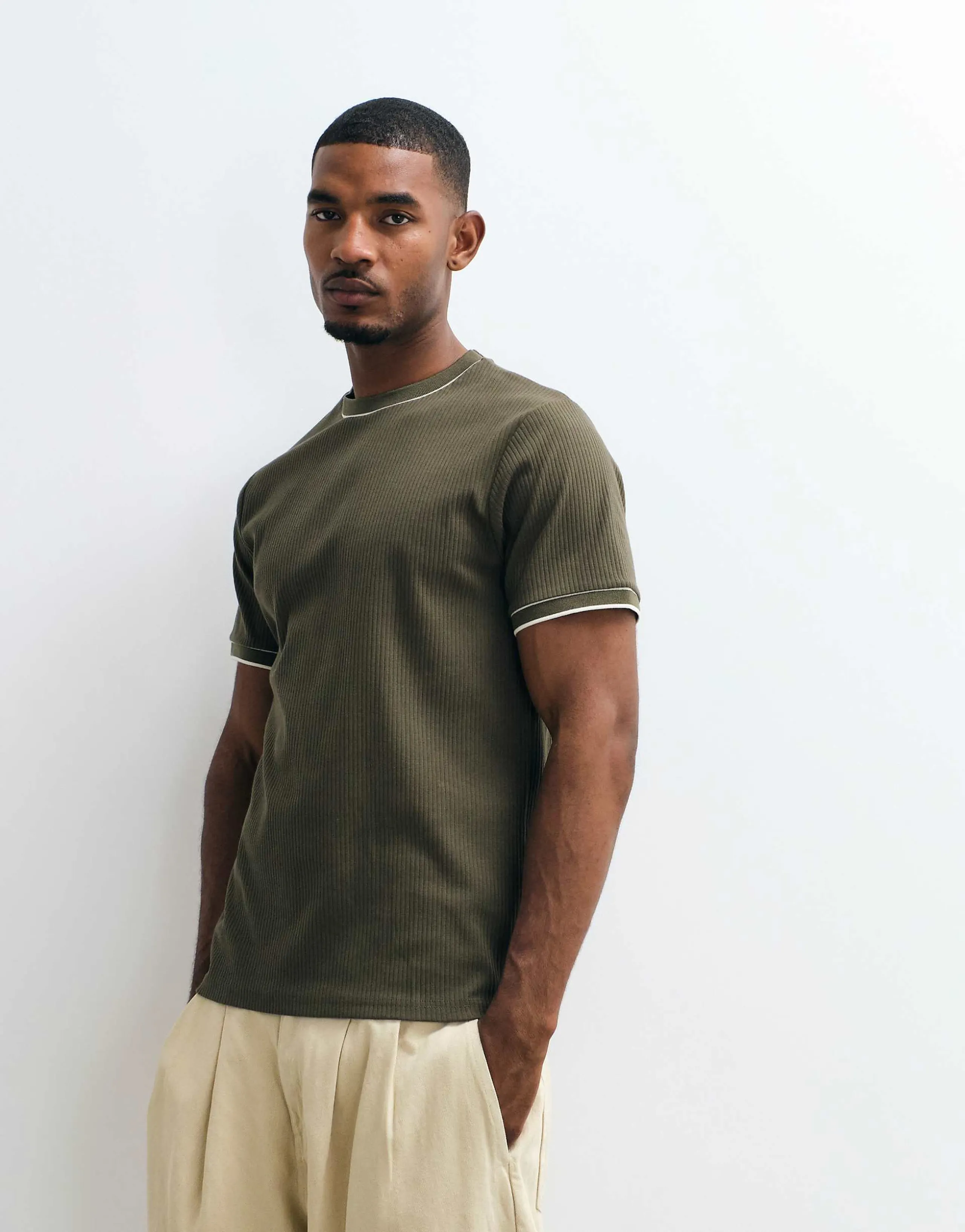 ASOS DESIGN heavyweight regular fit T-shirt with contrast tipping in khaki texture