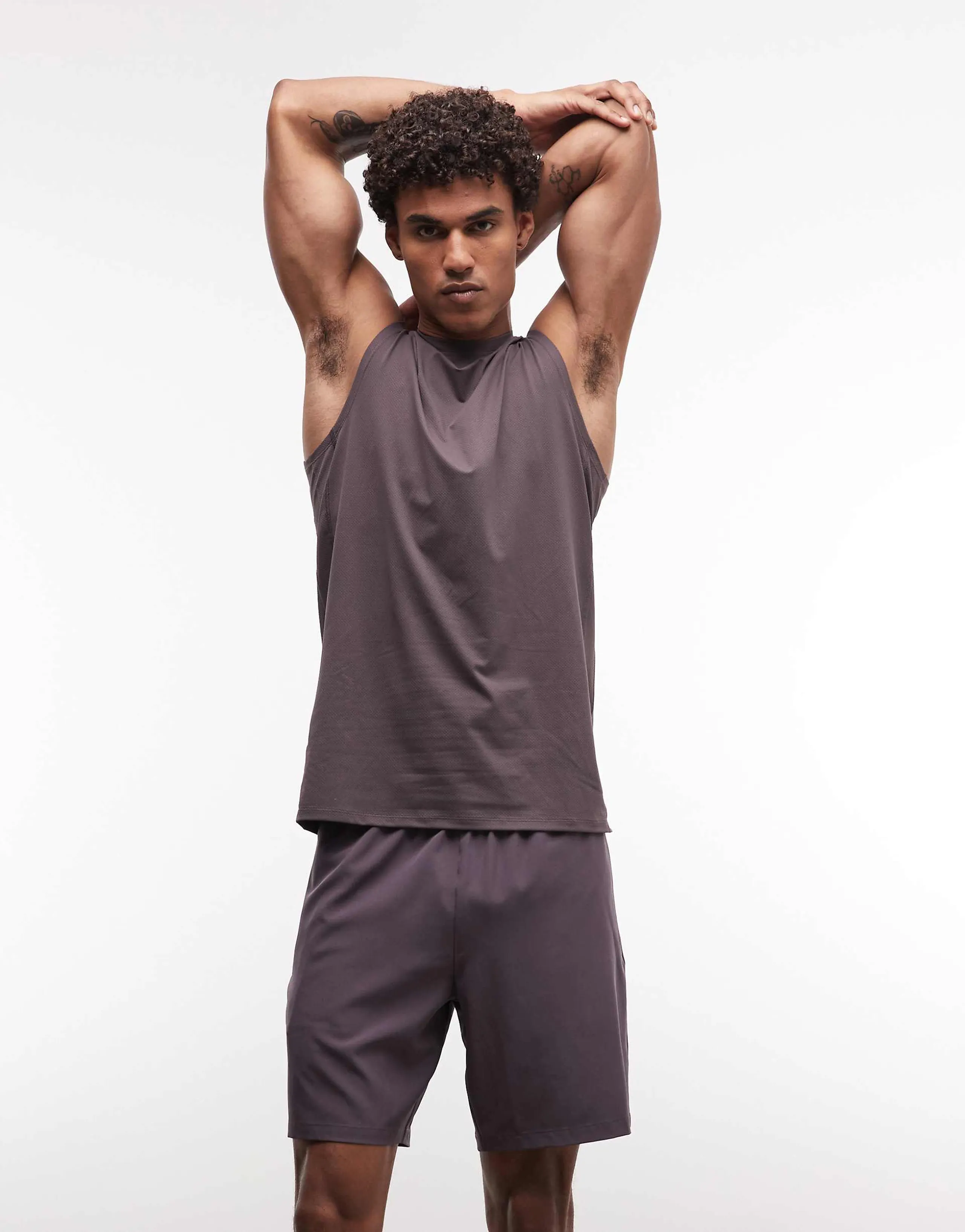 4505 Icon 7 inch quick dry training shorts with zip pockets in storm gray