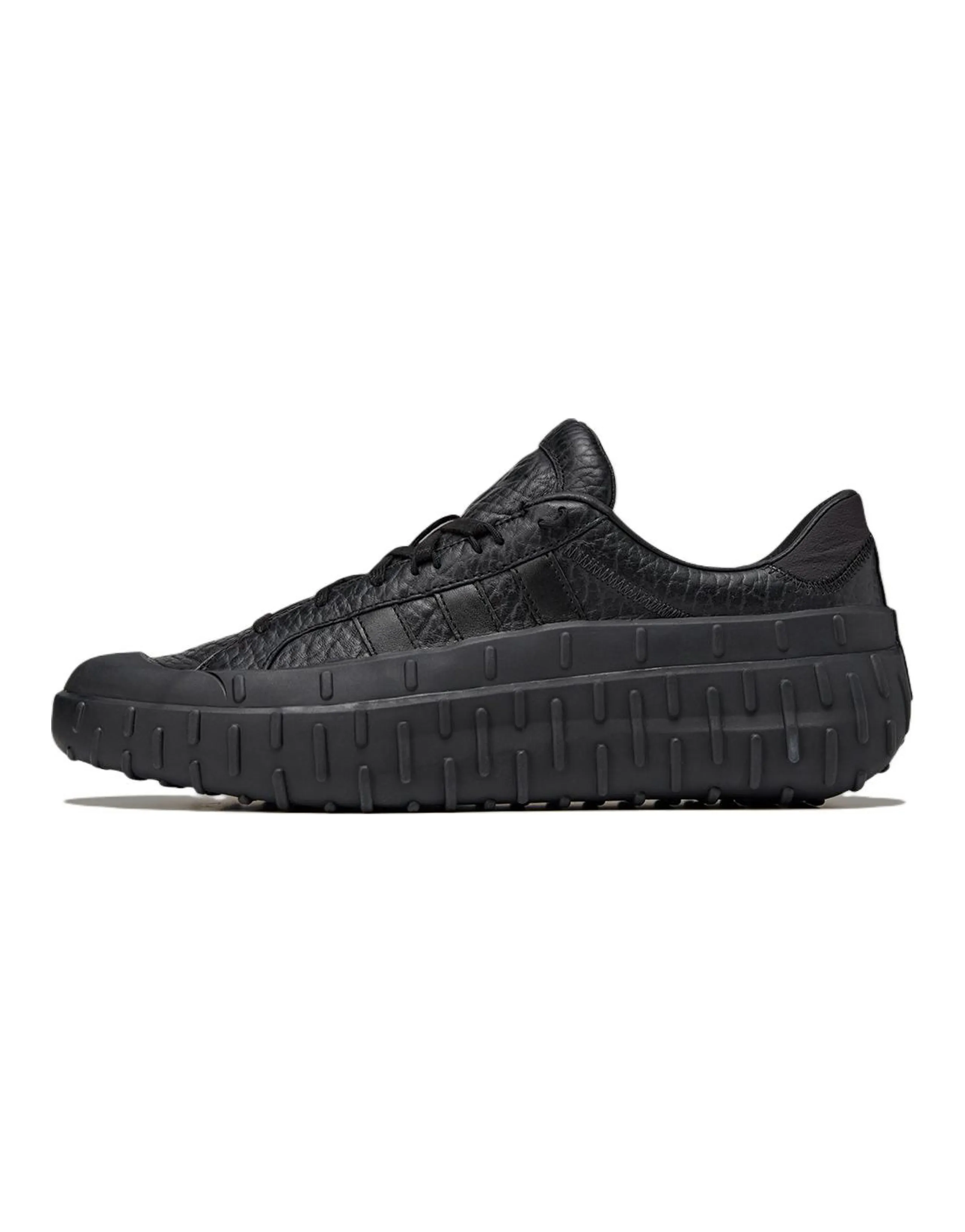 Y 3 GR.1P Y 3 'Triple Black'