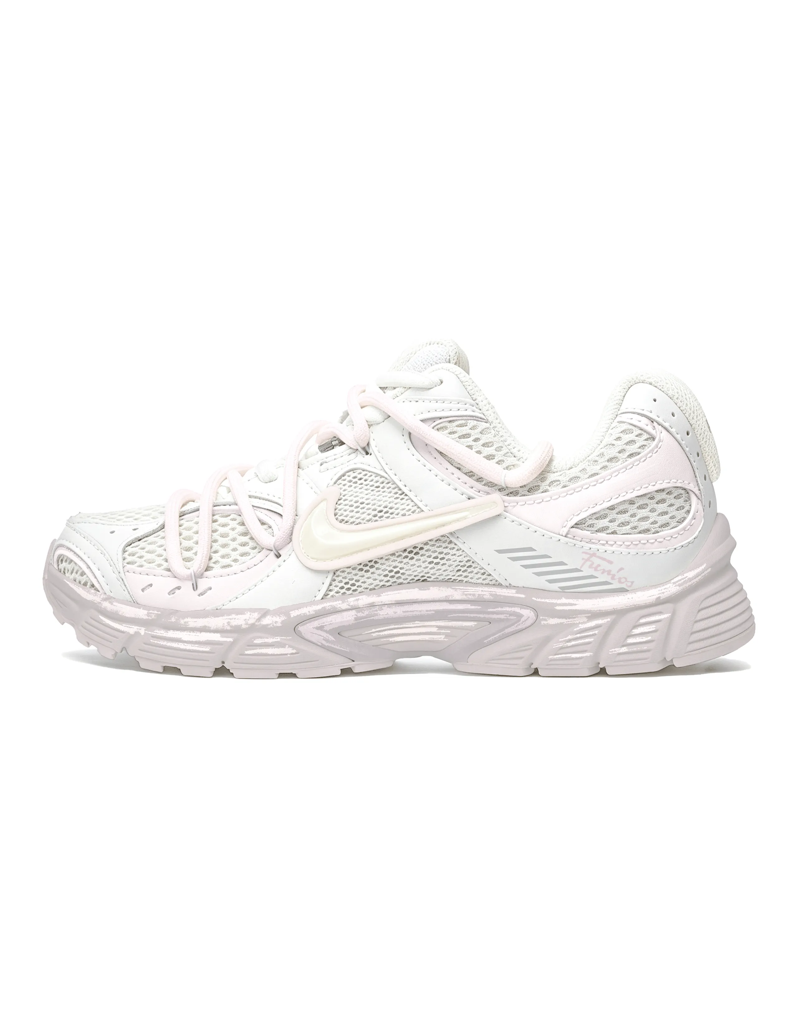 [Custom Sneakers] Nike V5 RNR Retro Functional Outdoor Low-Top Running Shoes Women's Beige