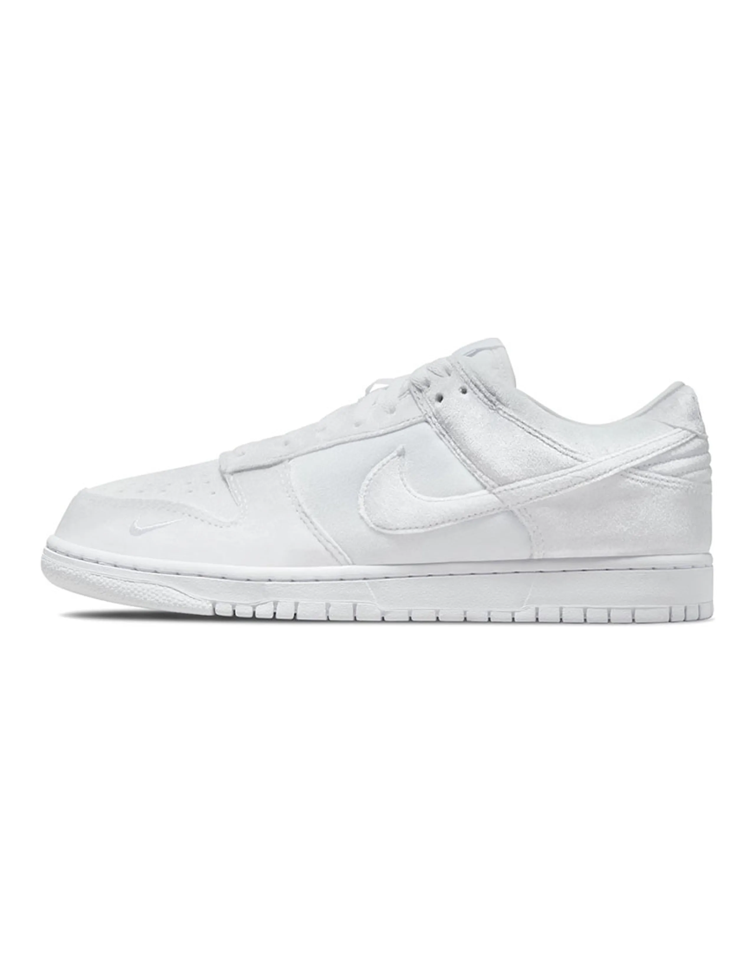 Nike Dunk Low Dover Street Market Triple White Velvet