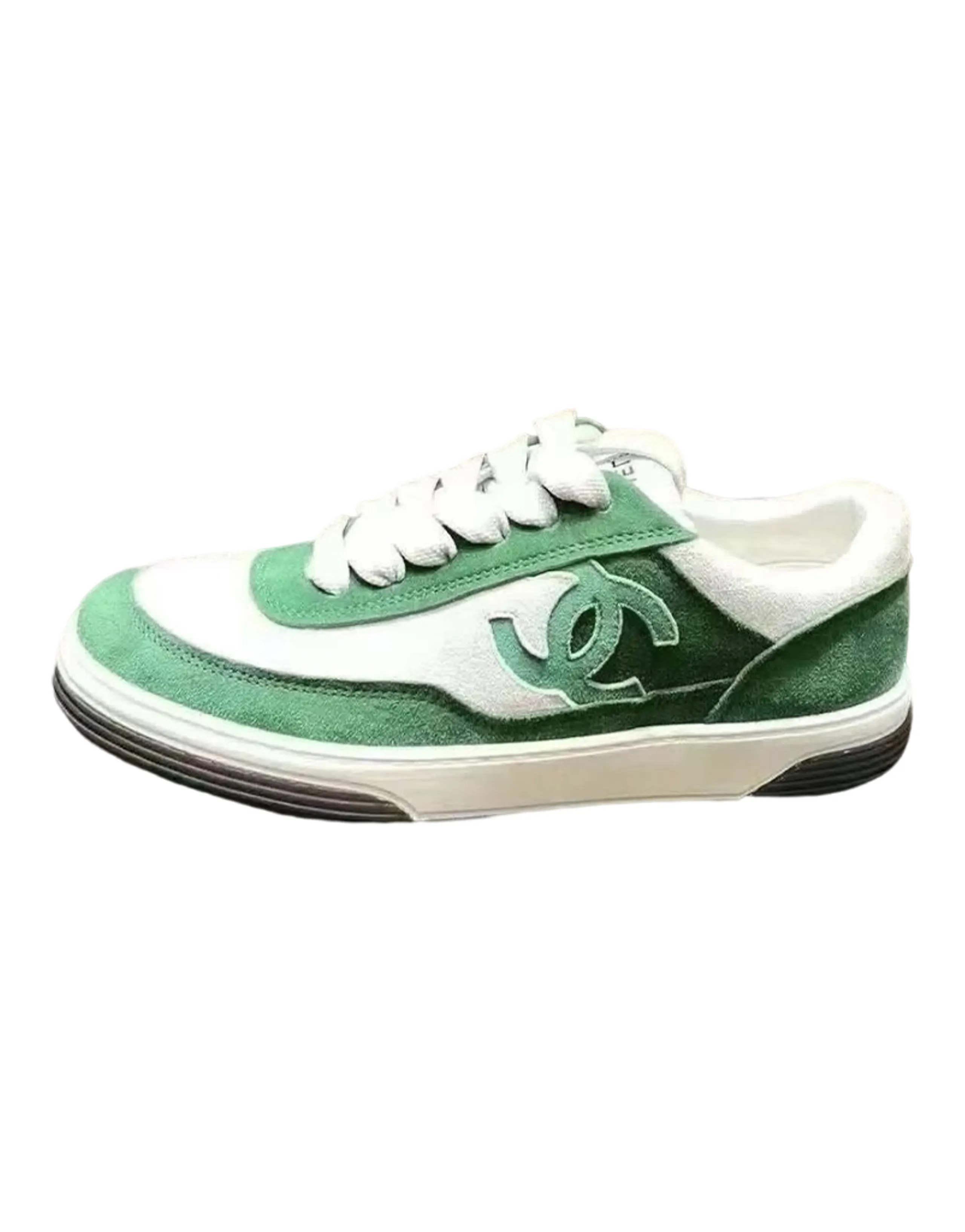 CHANEL 23P Low Top Stylish Skateboarding Shoes Women's White Green