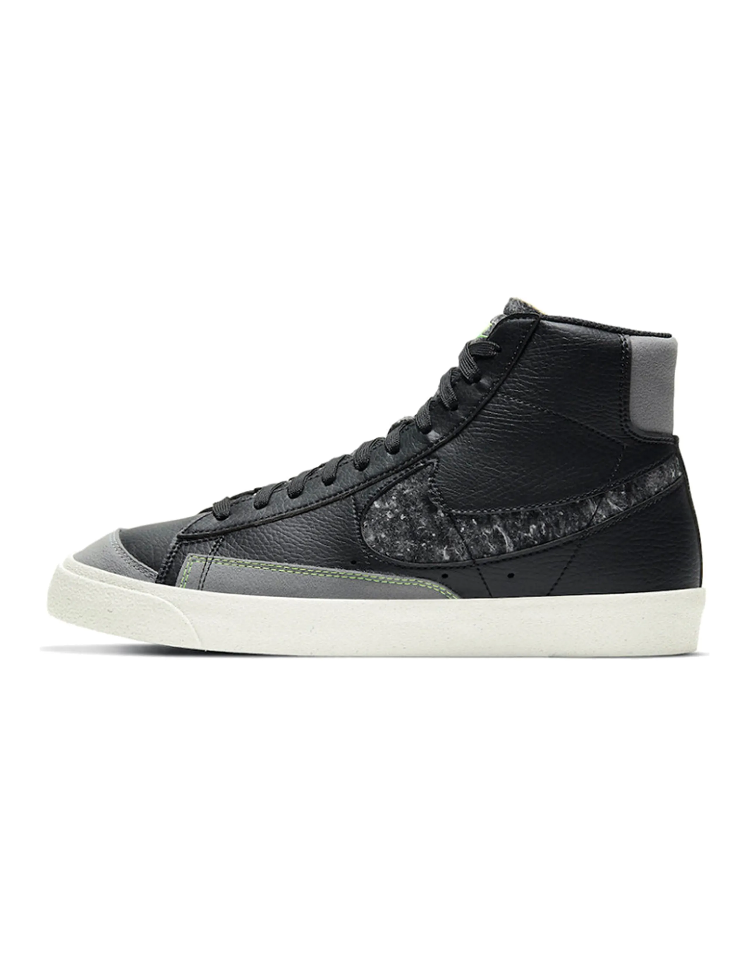 Nike Blazer Mid '77 Vintage Black Light Bone