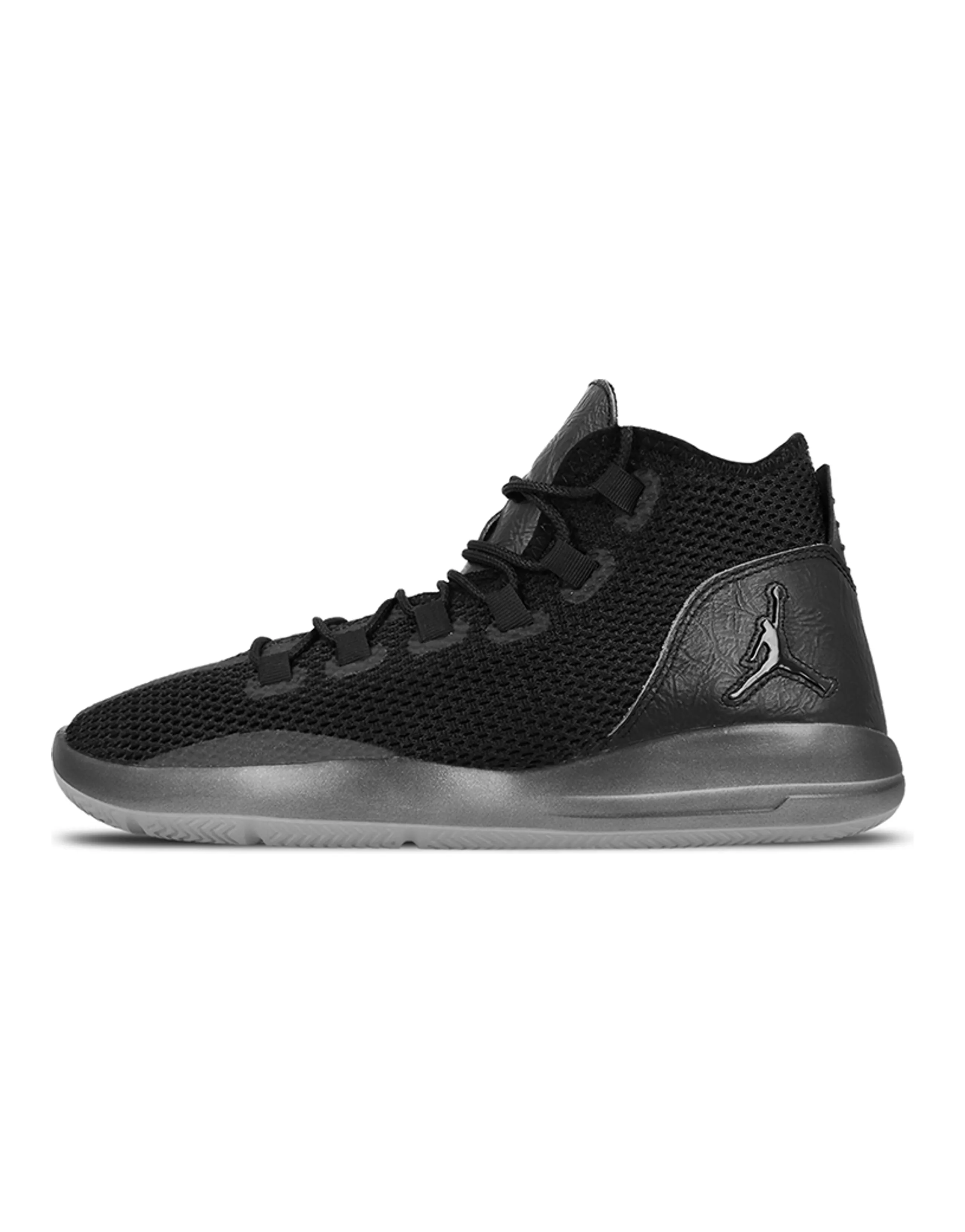 JORDAN Reveal Black