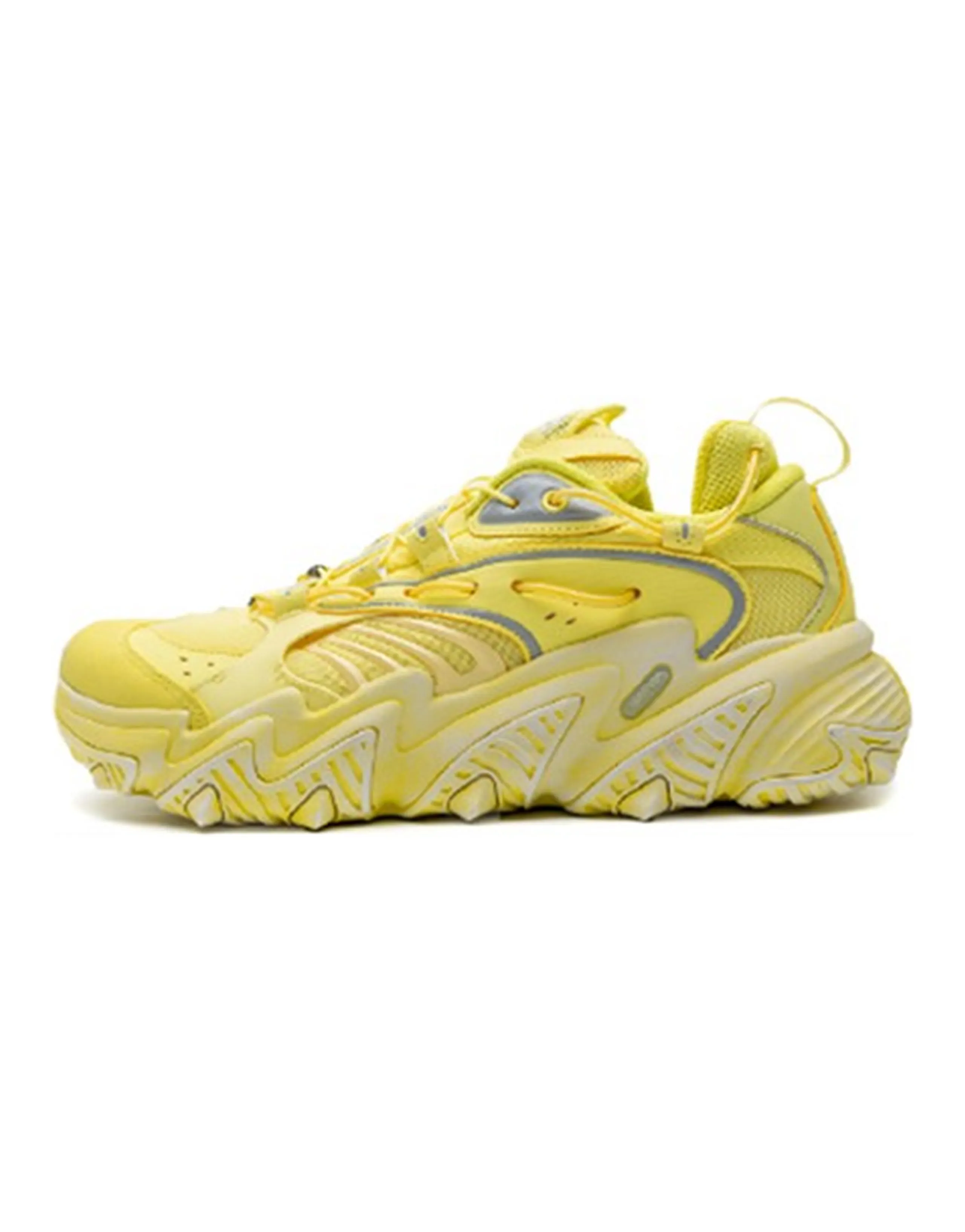 LiNing X Claw Cushioned Slip Resistant Low Top Casual Shoes Women's Cream Yellow
