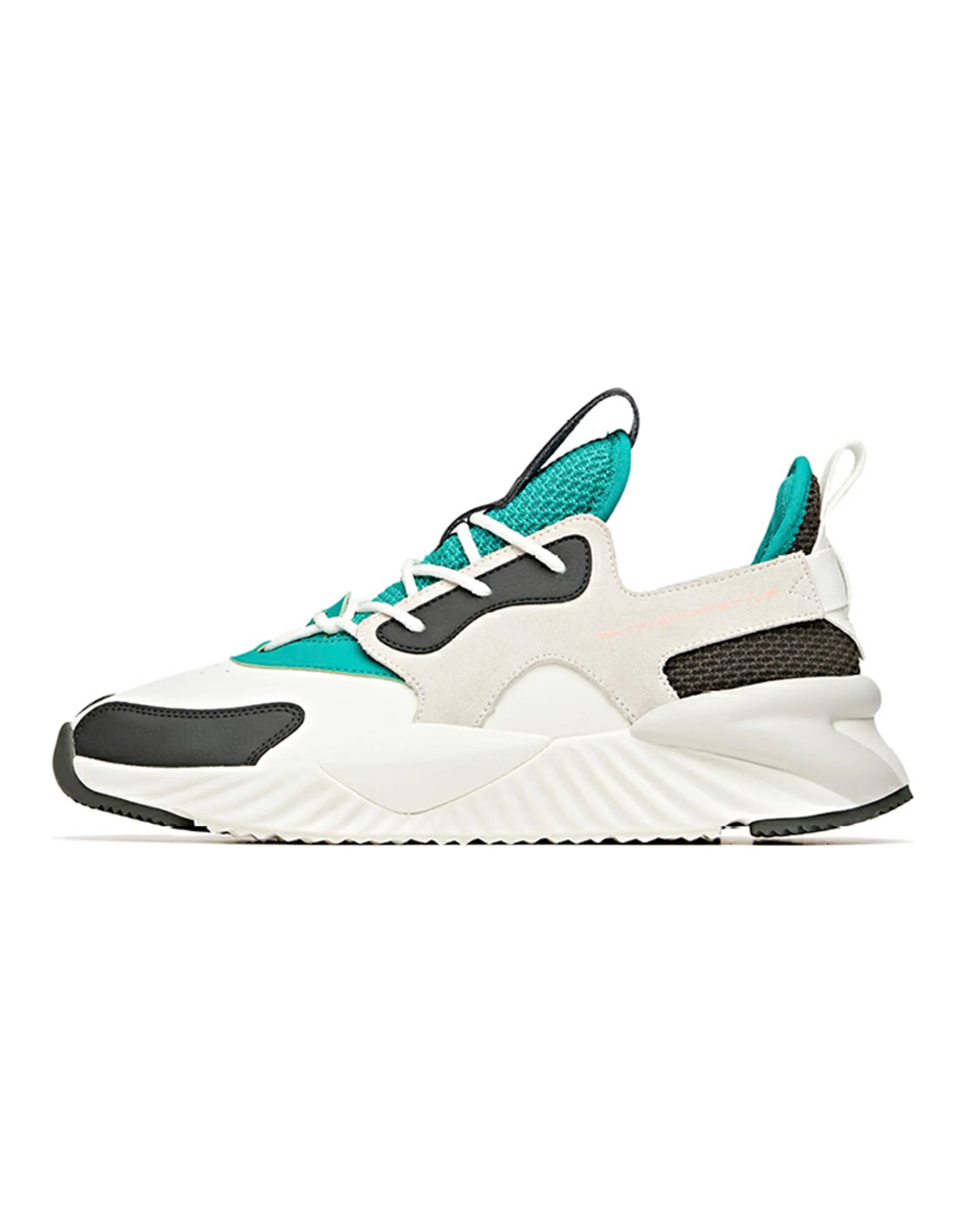 ANTA Unruly Series Chunky Sneakers Men Low-Top White/Green Black