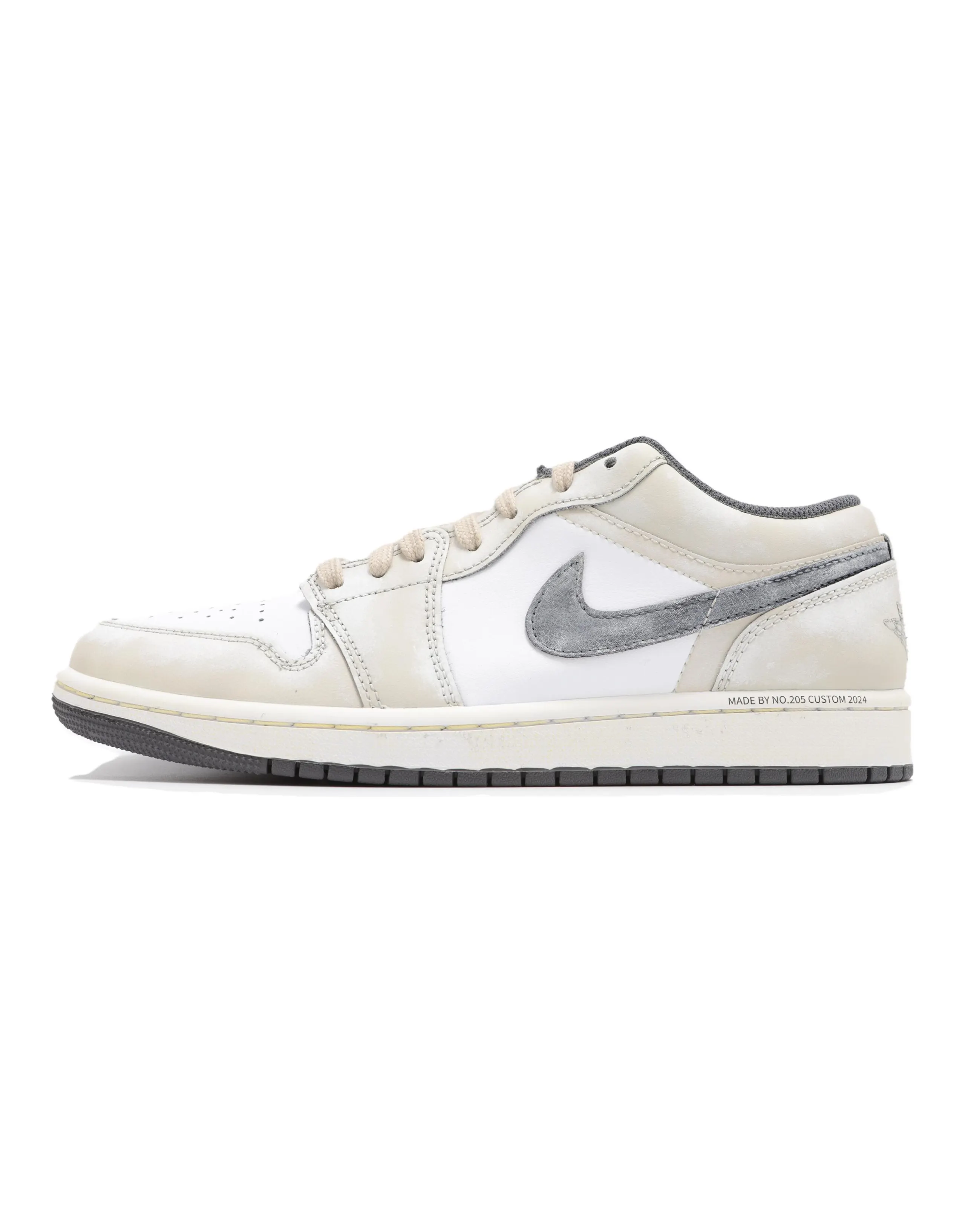 Custom Sneakers Jordan Air Jordan 1 Low 'Desert Sand' Retro Low-Top Basketball Shoes Unisex Beige