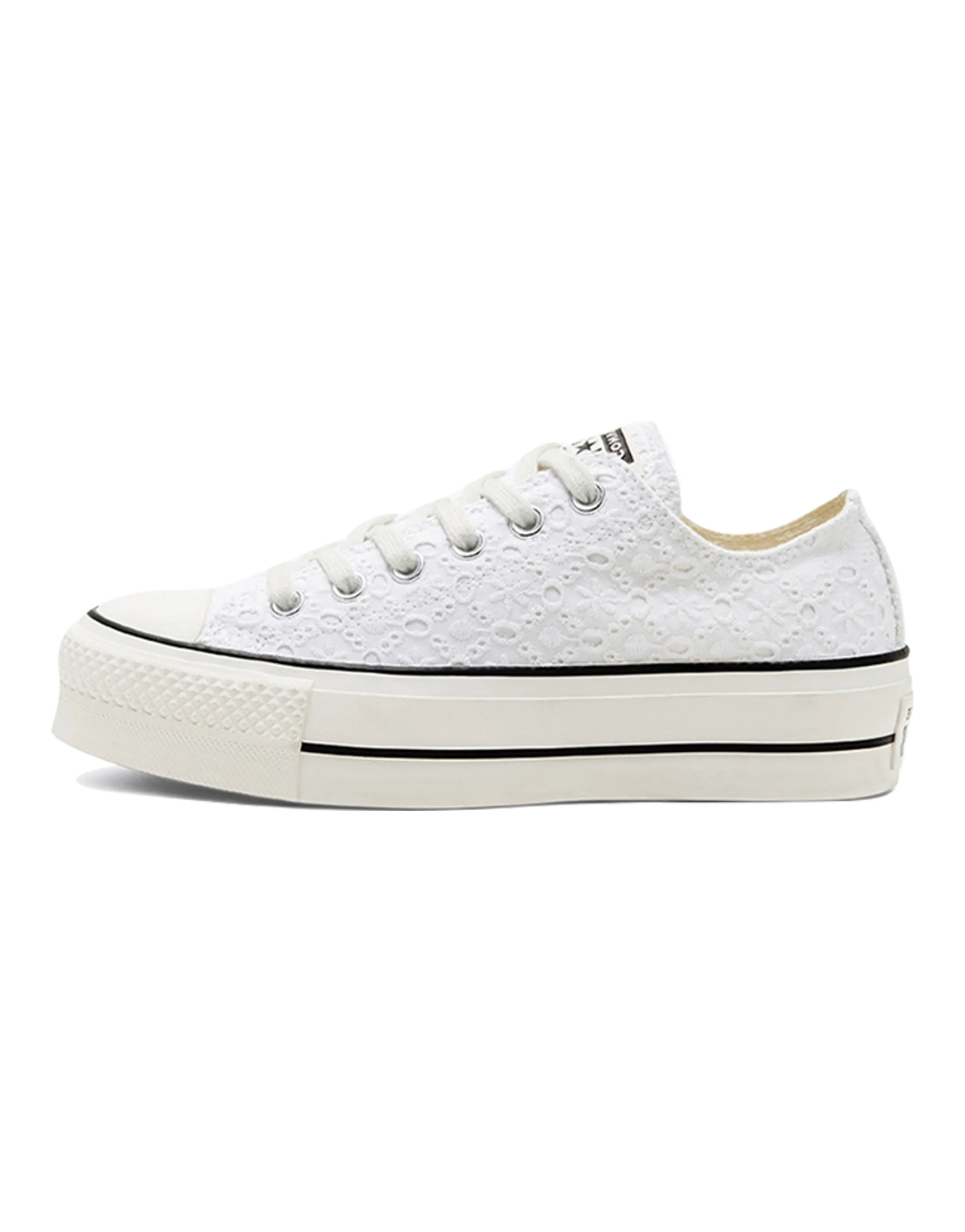 Converse Women's Chuck Taylor All Star Low 'Boho Mix   Embroidered Flowers' Women's