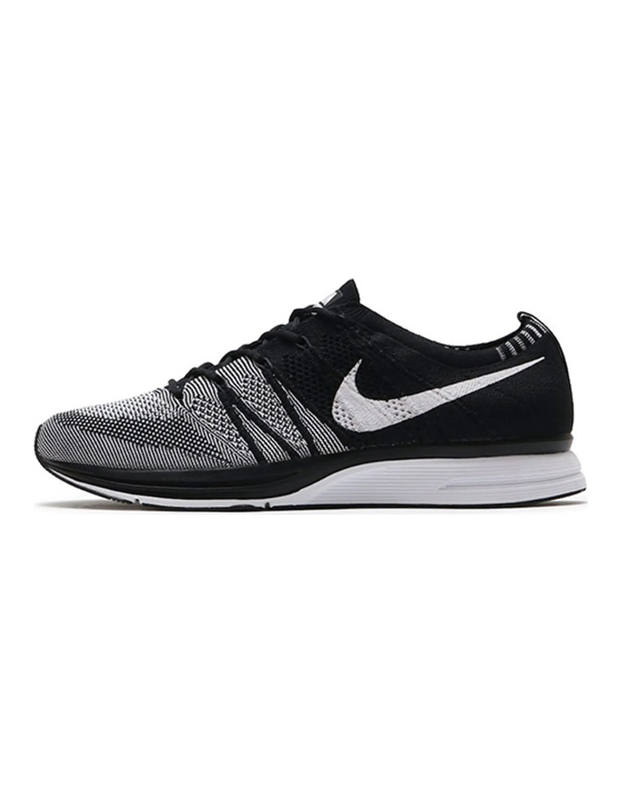 Nike Flyknit Trainer Oreo