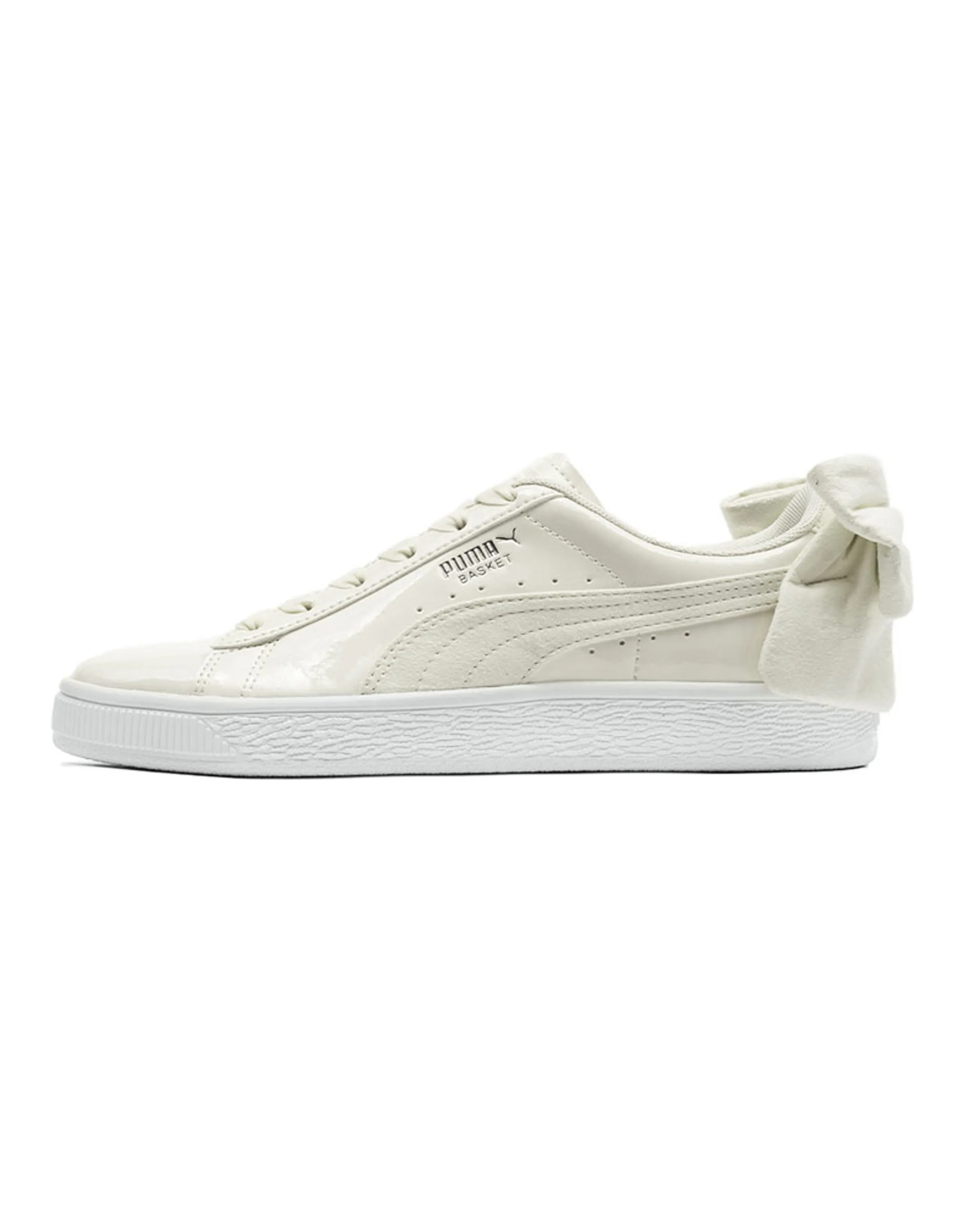 PUMA Basket Suede Bow Leisure Board Shoes Creamy/White Women's