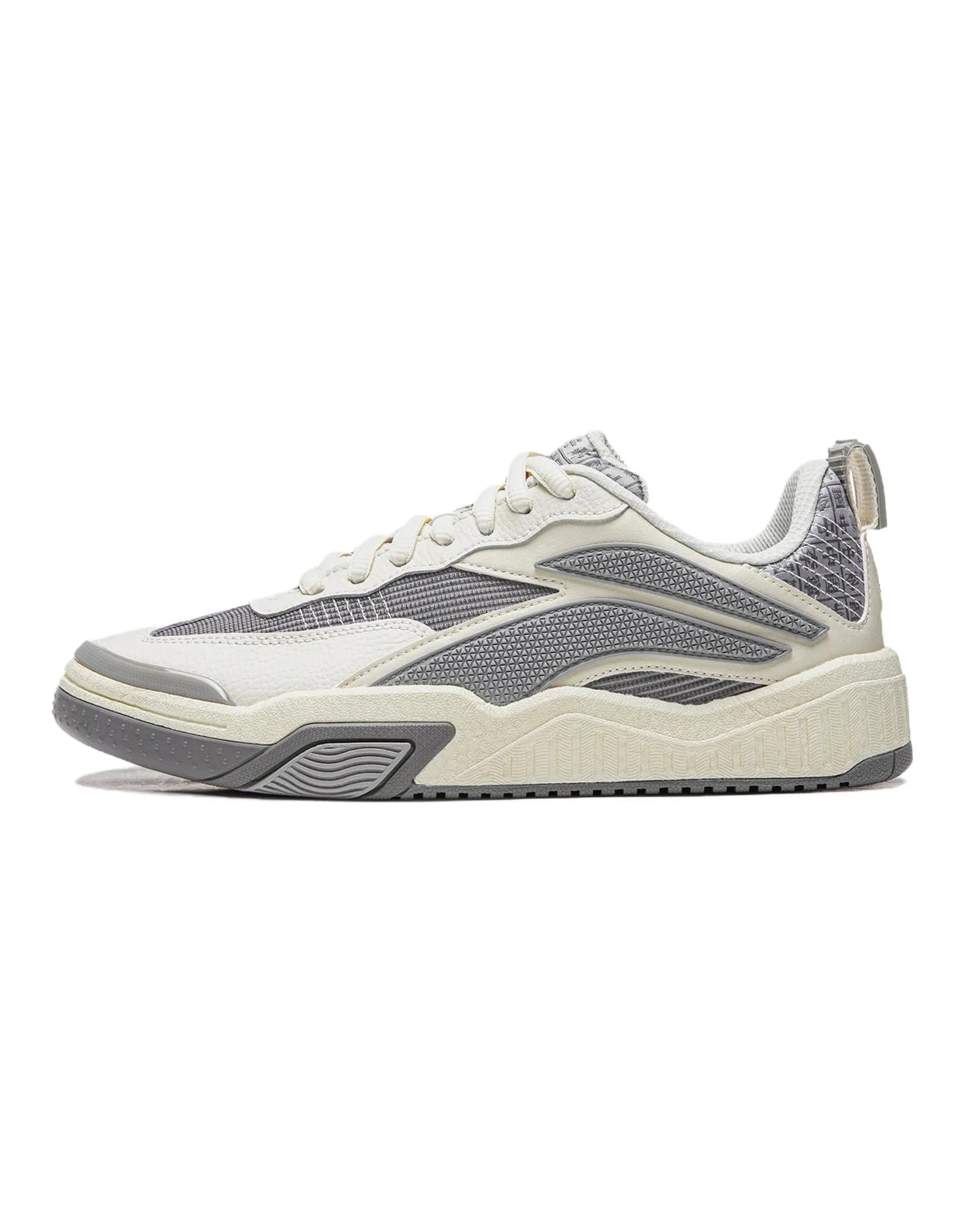 China LiNing Chongwen Simple Low-Top Sneakers Unisex Beige Gray