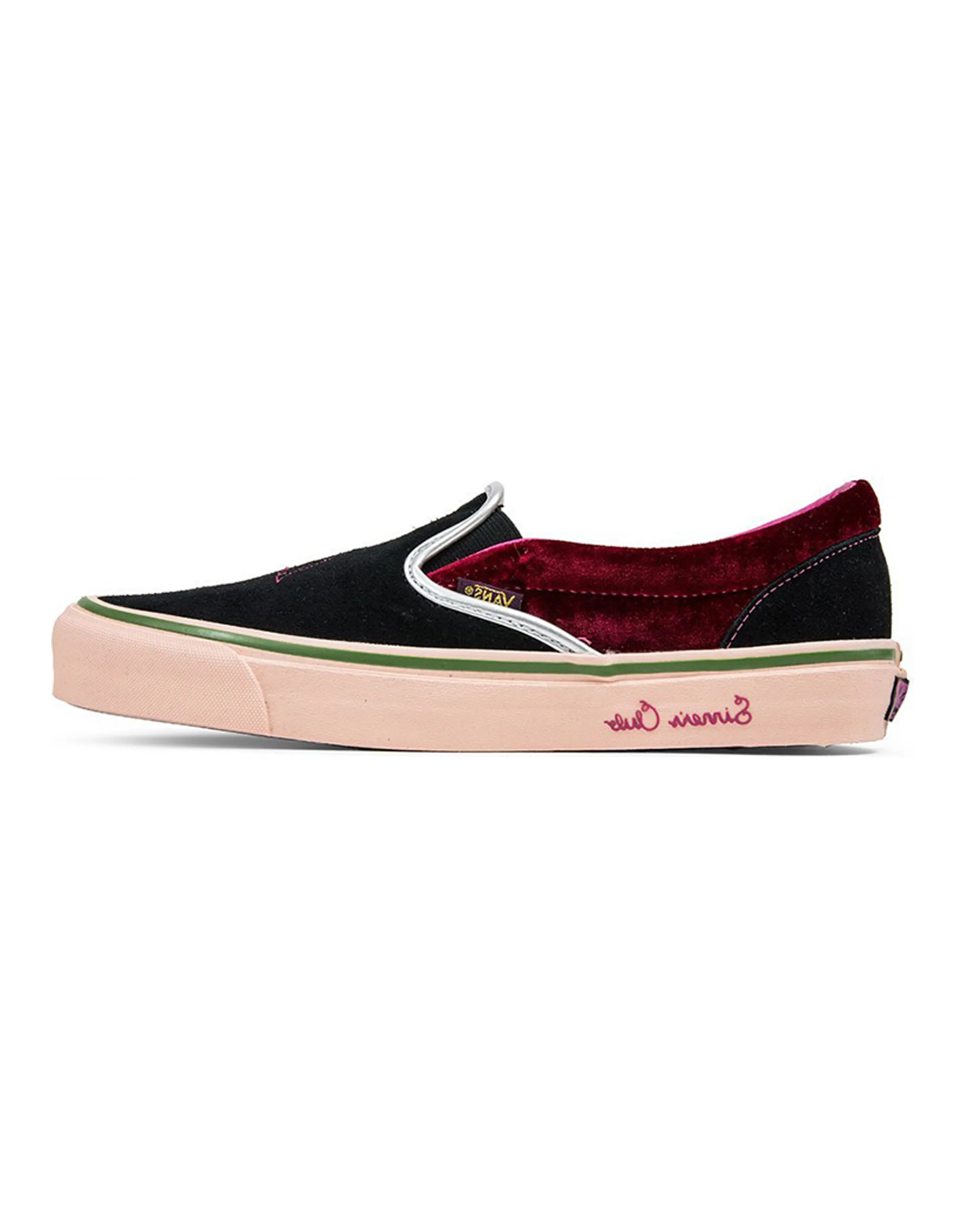 Slip On Feature X Classic Vans 'Sinners Club'