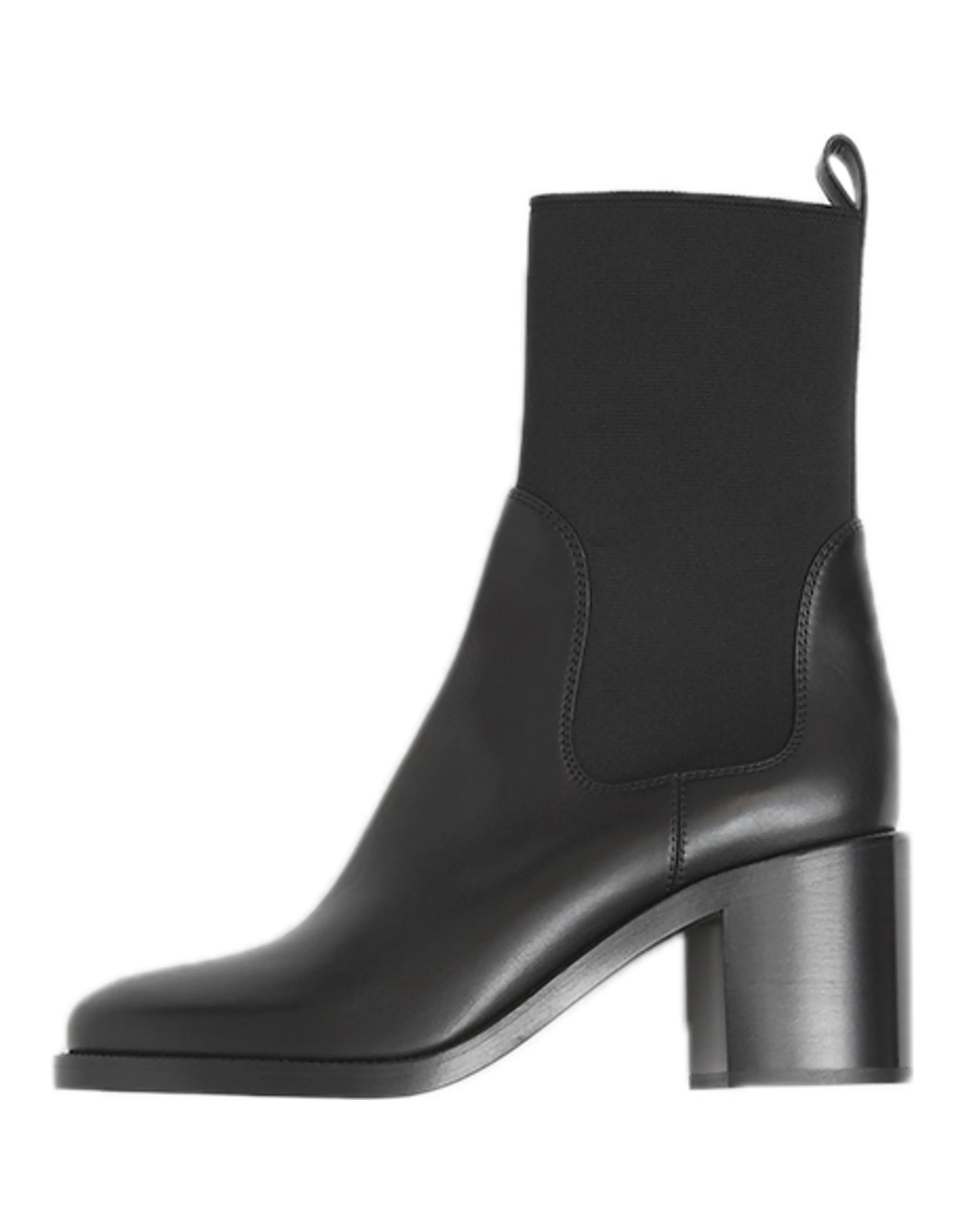 Burberry Chelsea Boots Women's Black