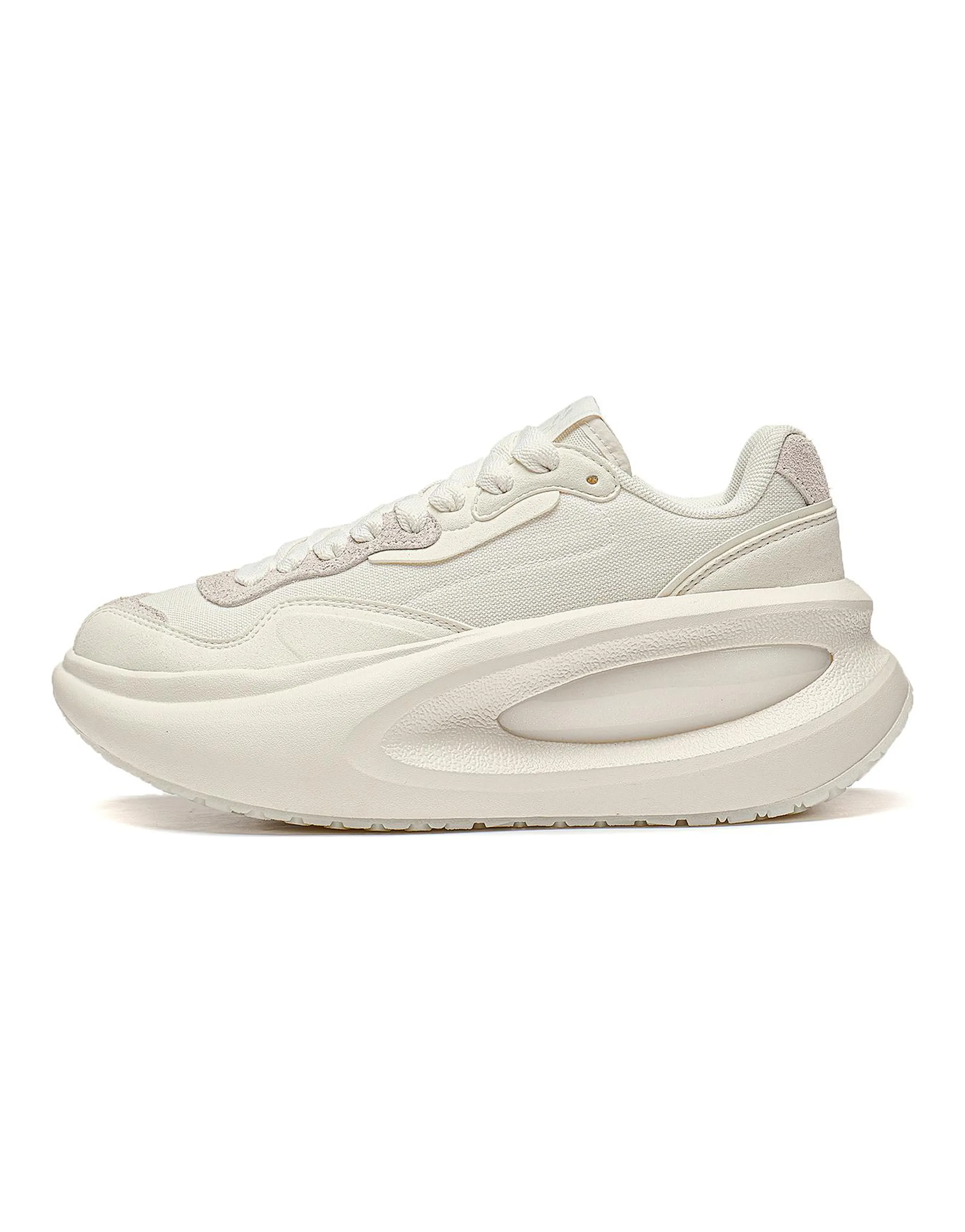 LiNing Yun You Ocra Cushioning, Slip Resistant, And Abrasion Resistant Low Top Casual Shoes Unisex Beige