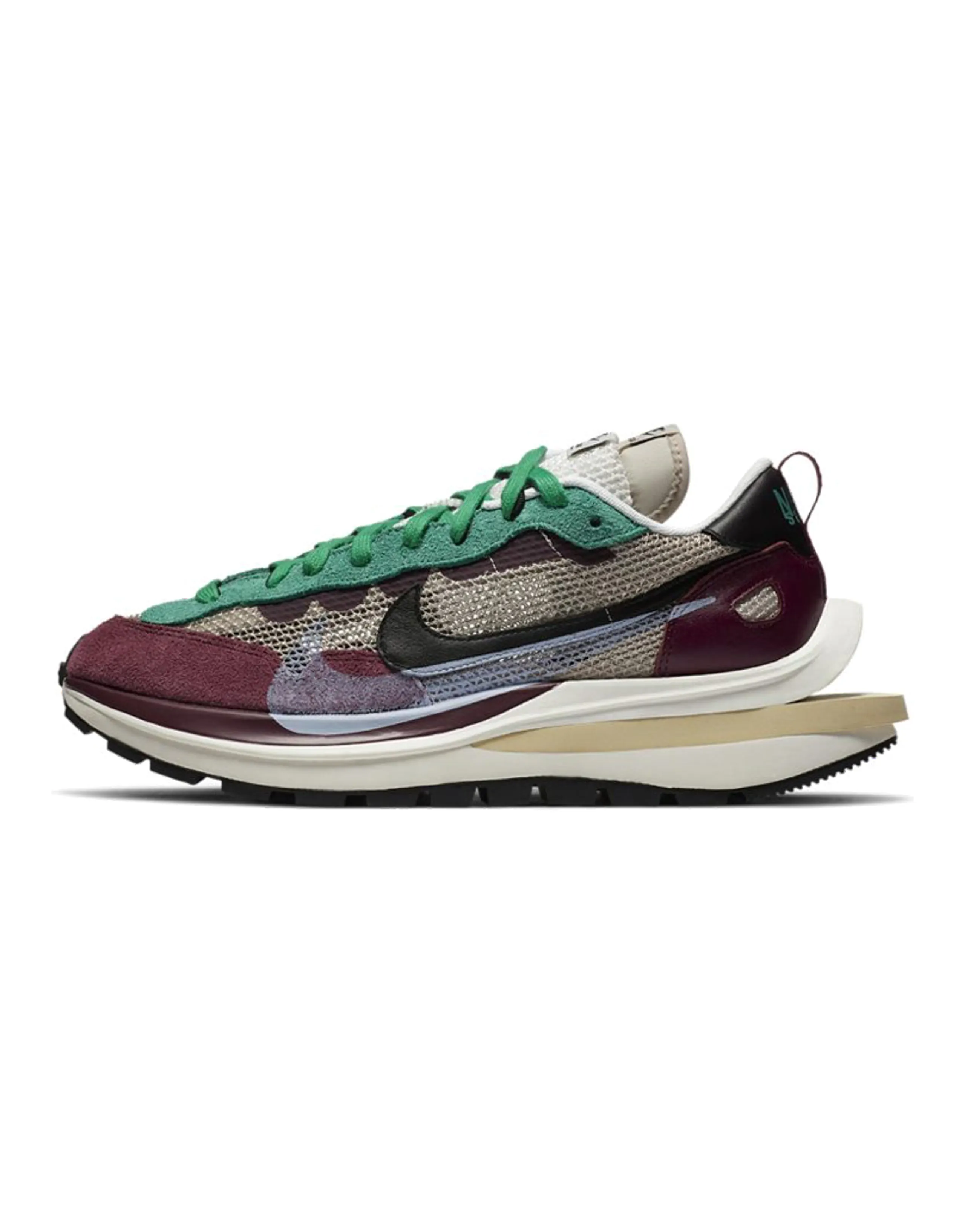 Nike Vaporwaffle Sacai Villain Red Neptune Green