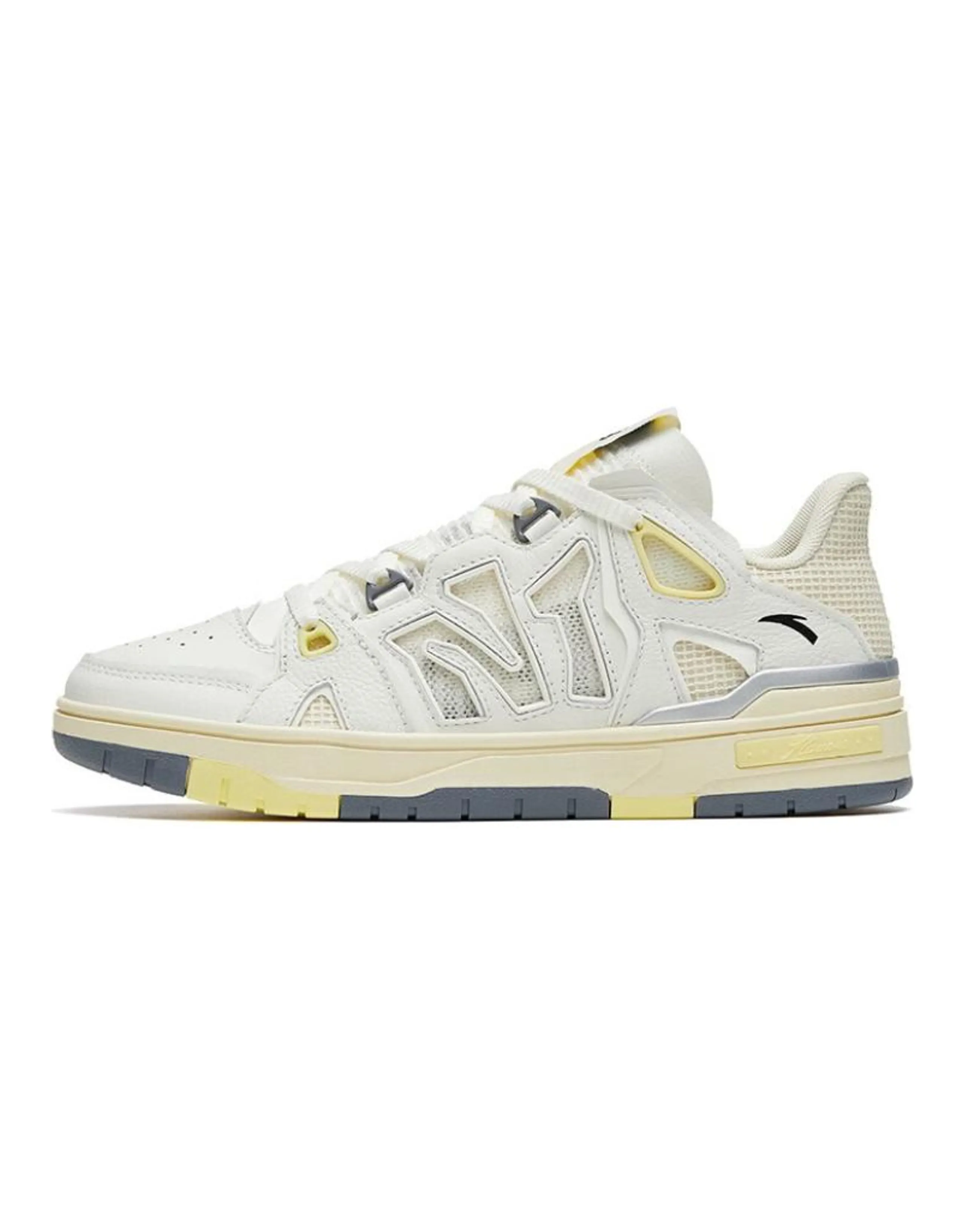 Anta Flame 4.0 Anti-Slip Wear-Resistant Low-Top Skateboard Shoes Men's Ivory White