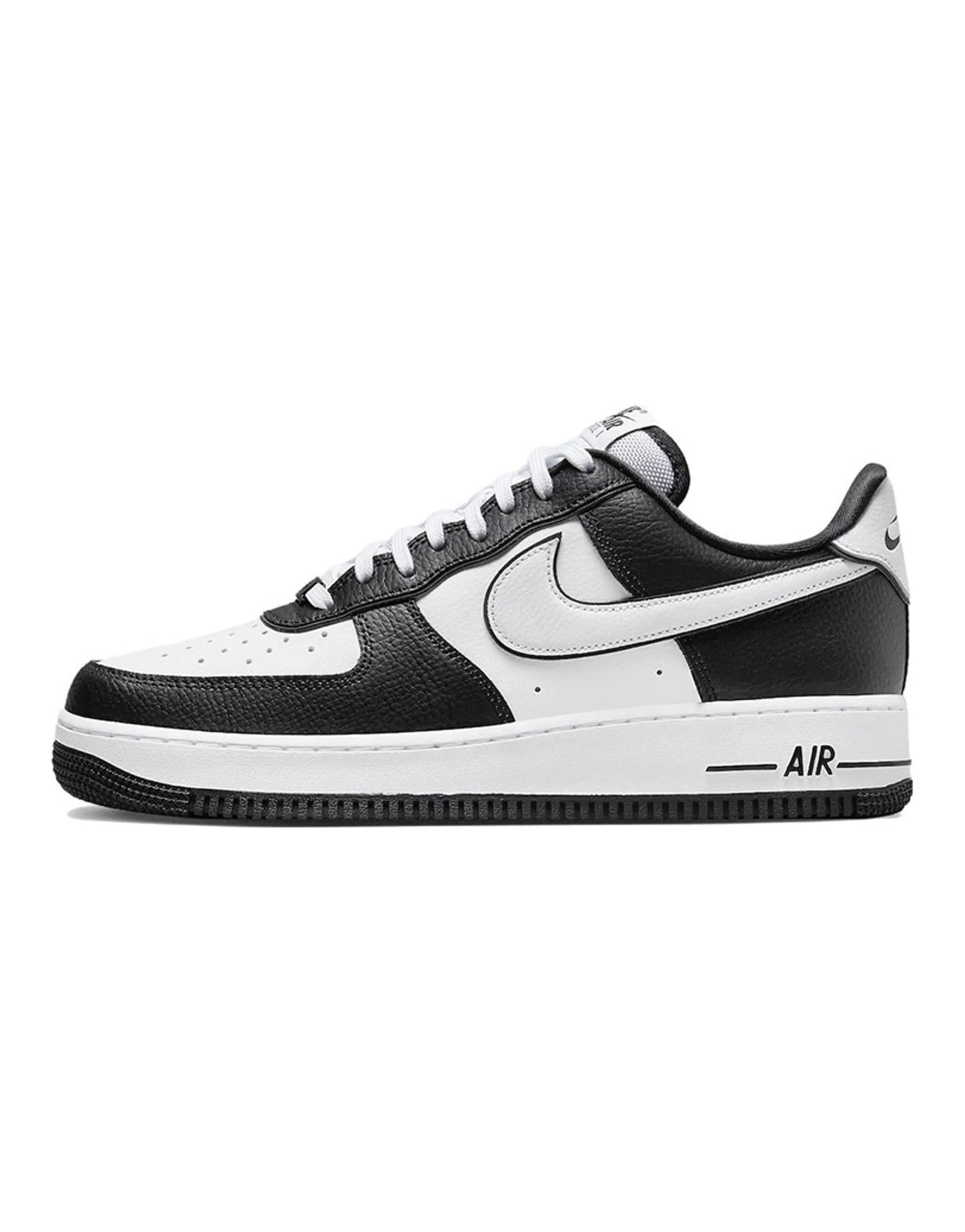 Nike Air Force 1 Low '07 LV8 Panda
