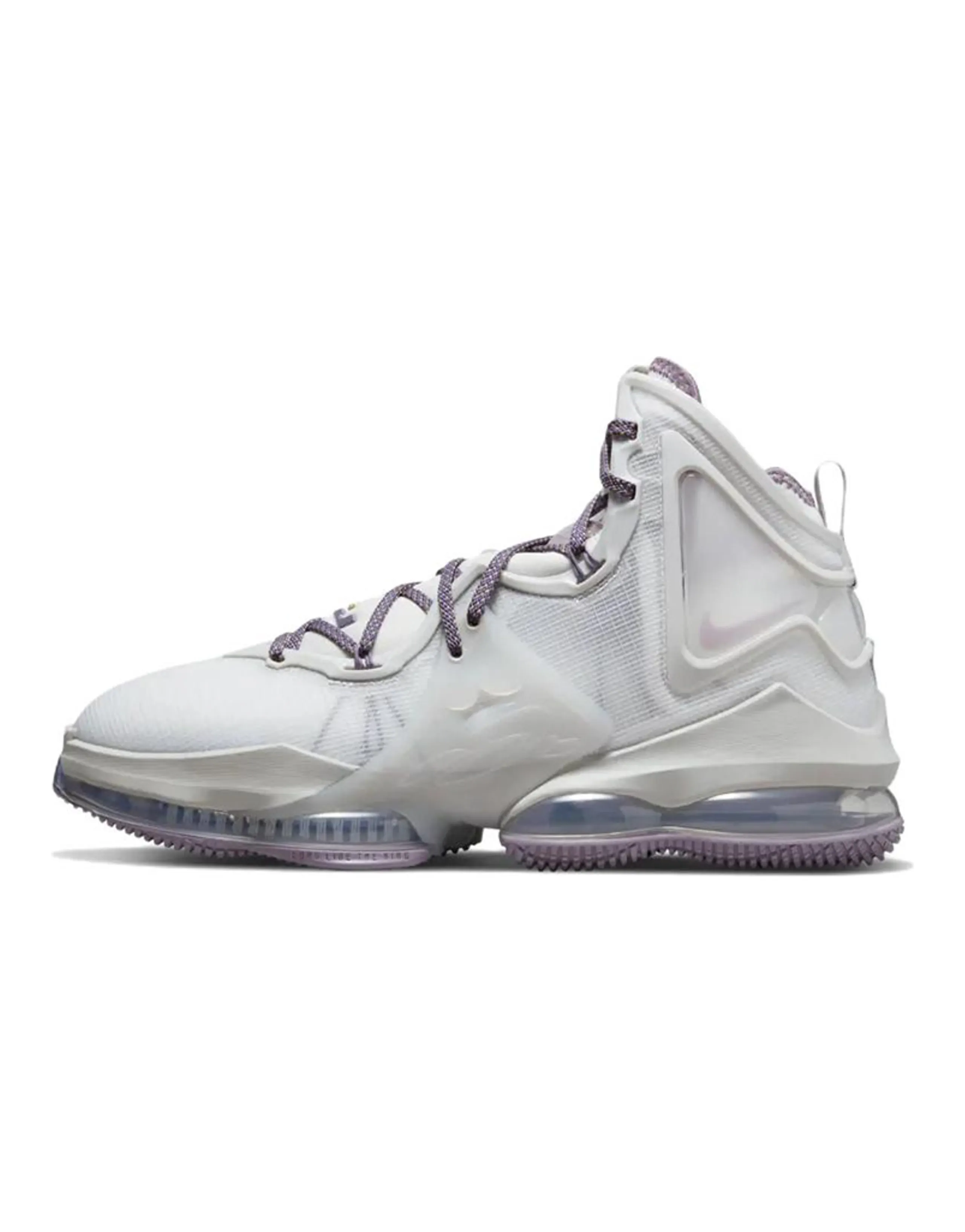 Nike LeBron 19 Ep 'Strive For Greatness'