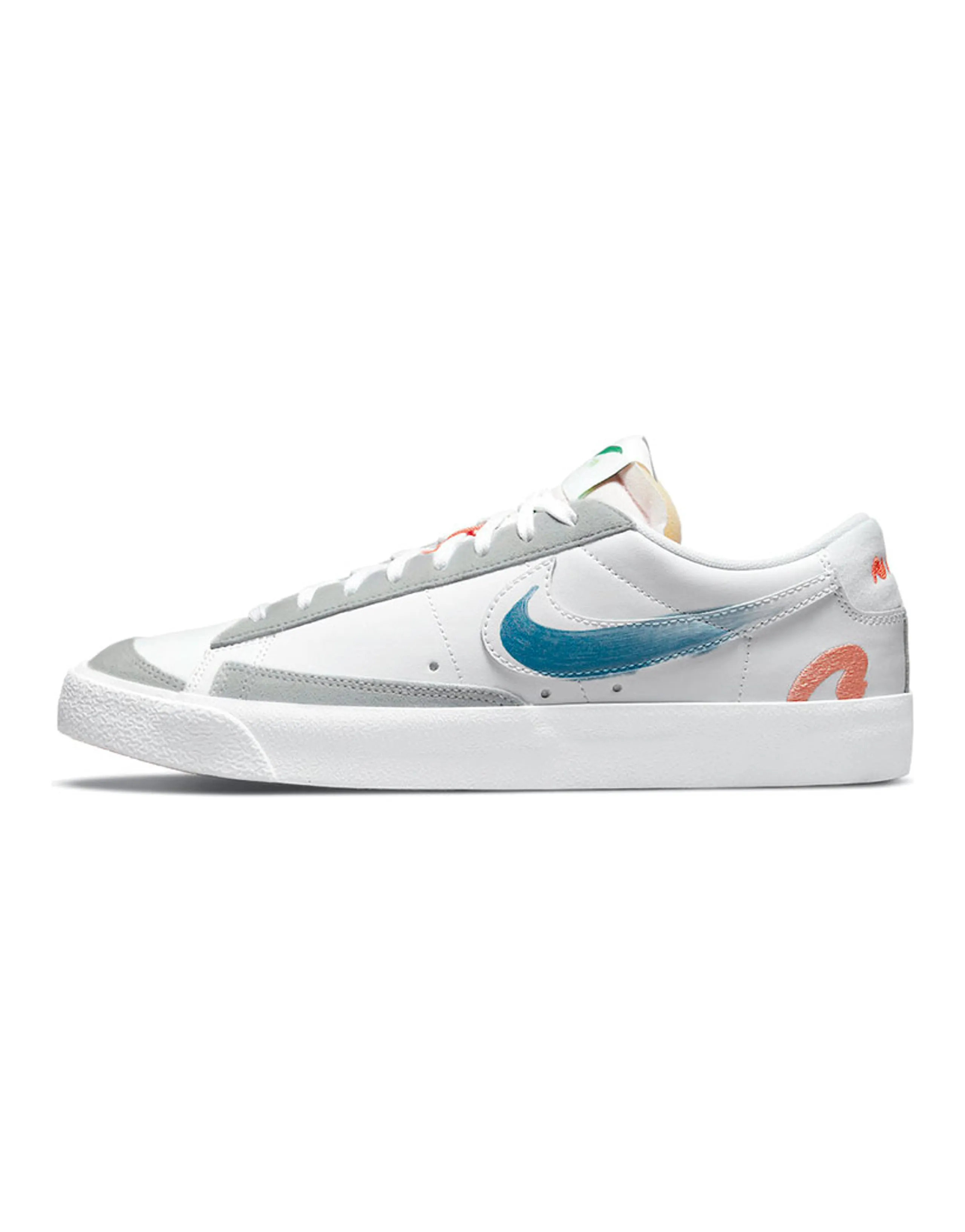 Nike Blazer Low 77 Flyleather Mayumi Yamase White