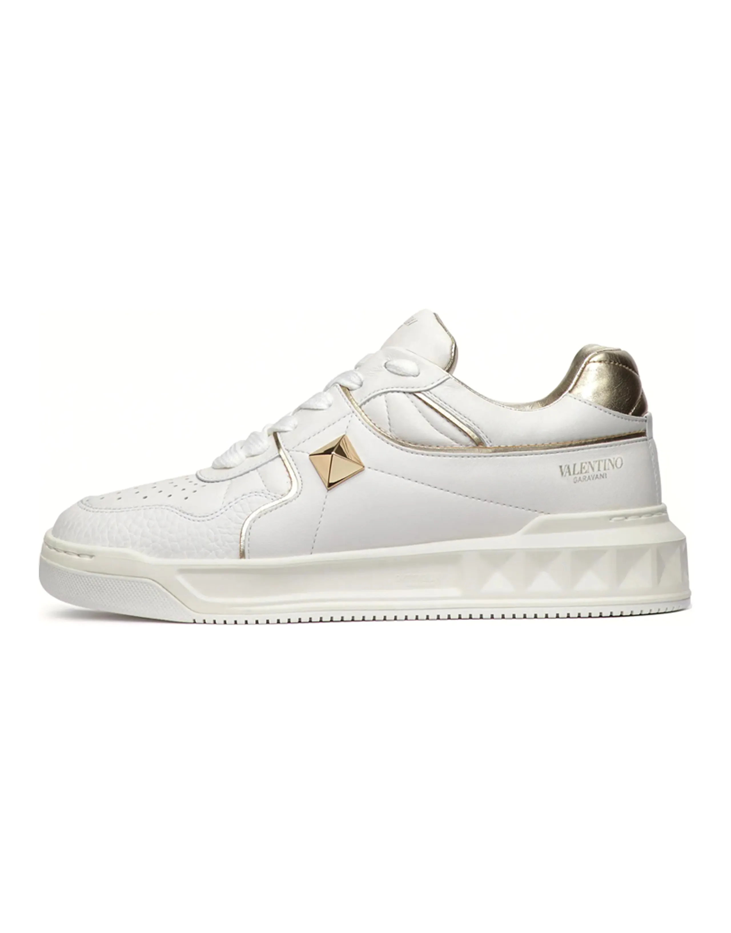 Valentino One Stud GARAVANI Low Top Skateboard Shoes Women's White