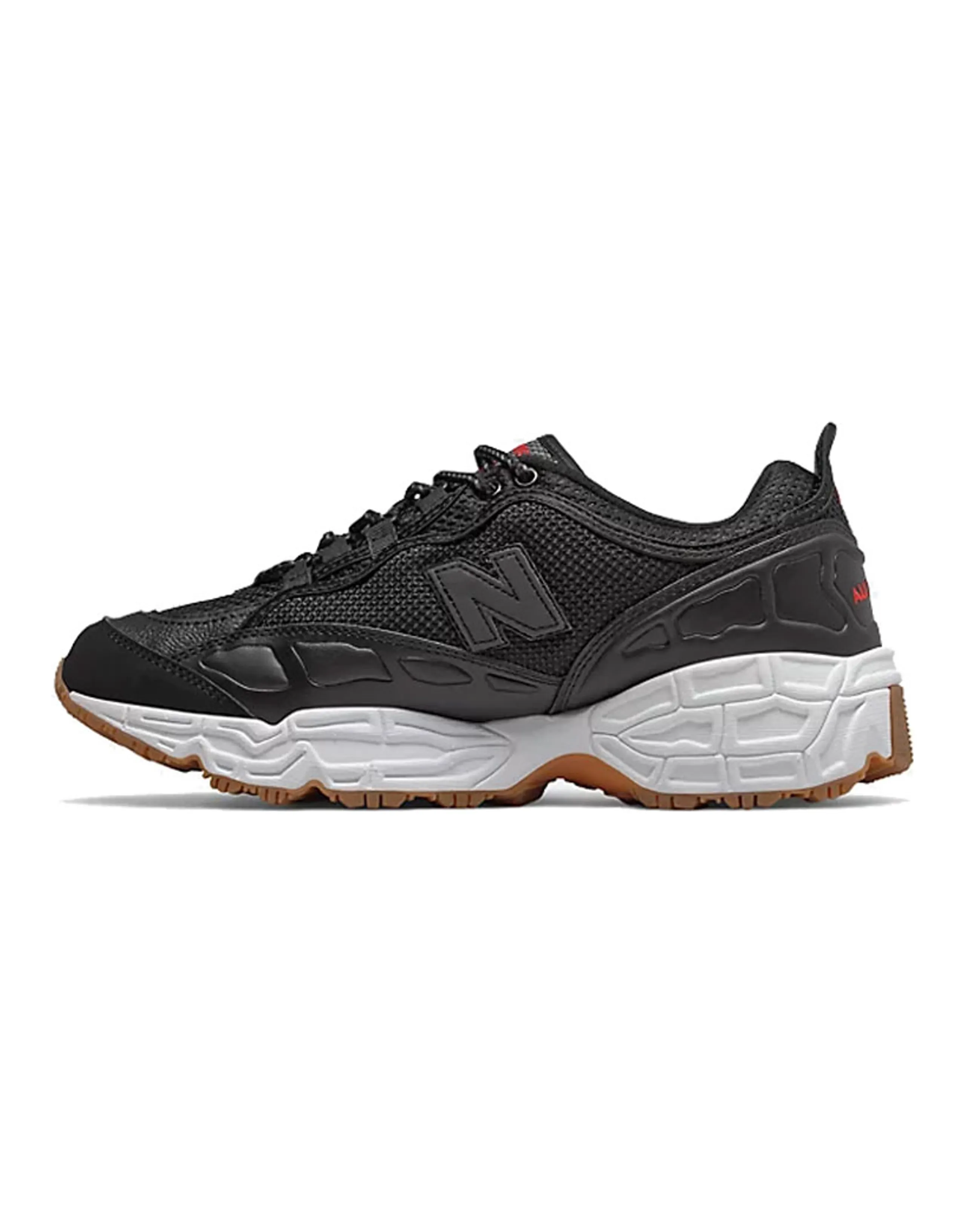 New Balance 802 Black/White