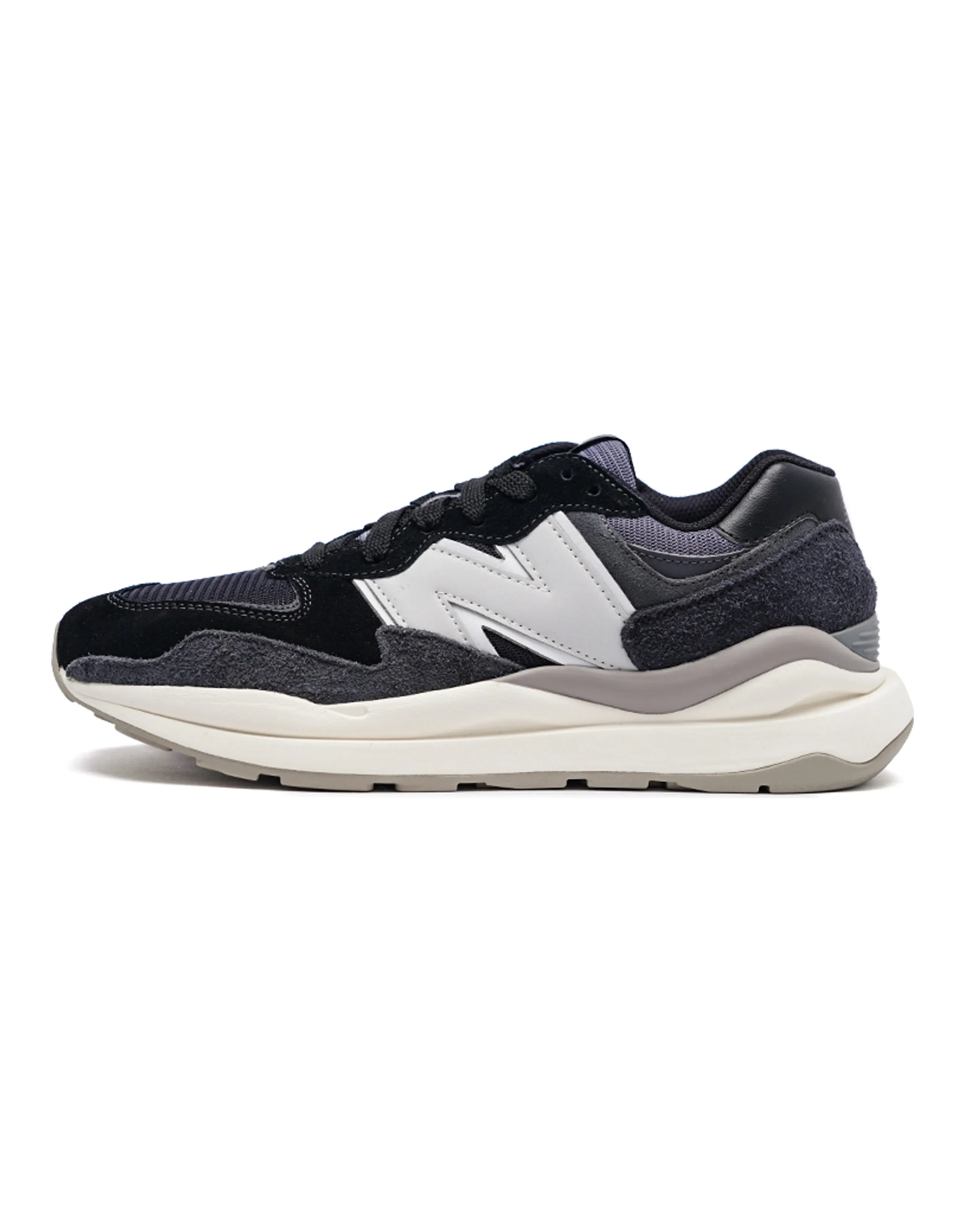 New Balance 57/40 Black Magnet Sea Salt