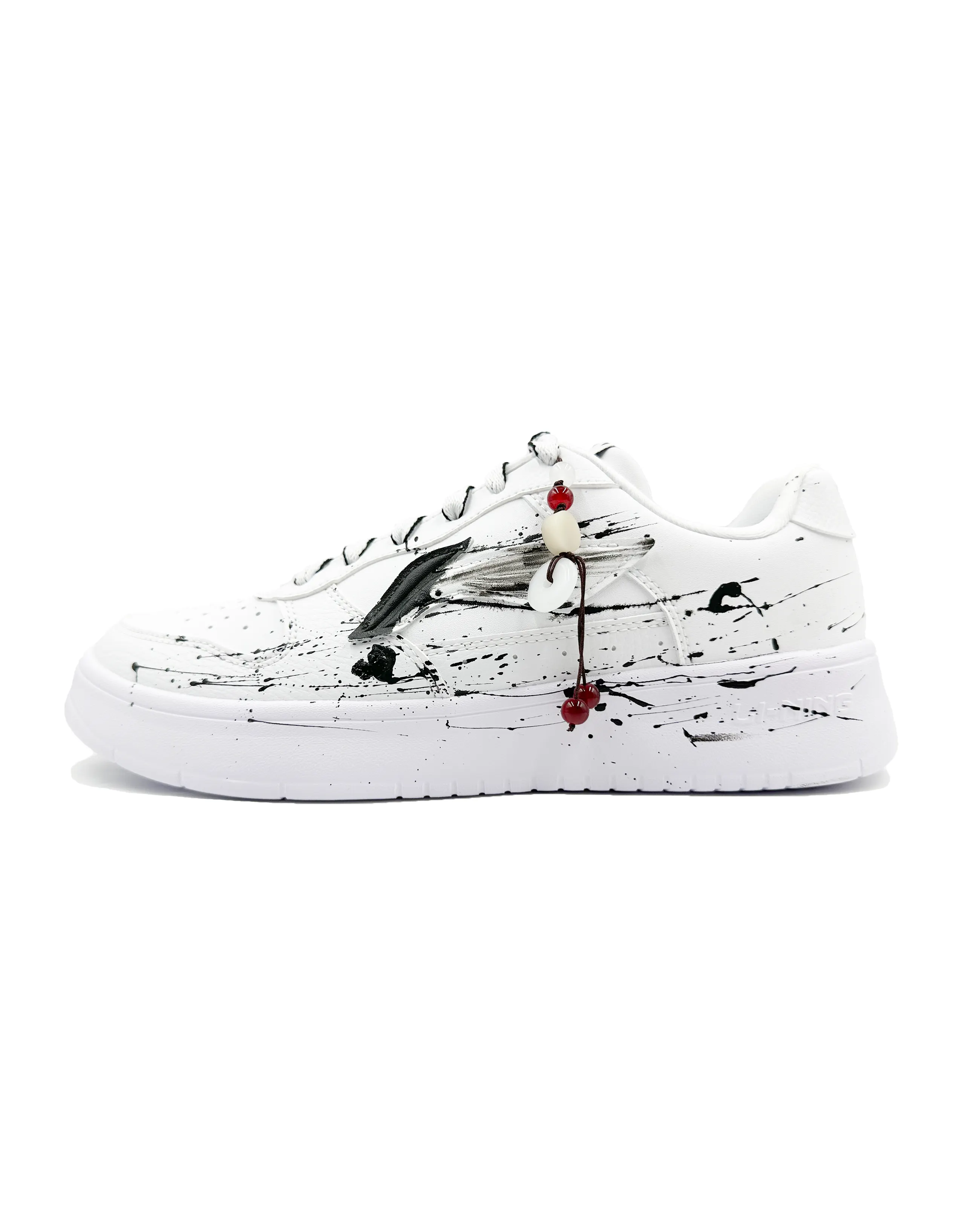 LiNing Pontoon Boats Anti-Slip Wear-Resistant Low-Top Skateboard Shoes Women's Black White