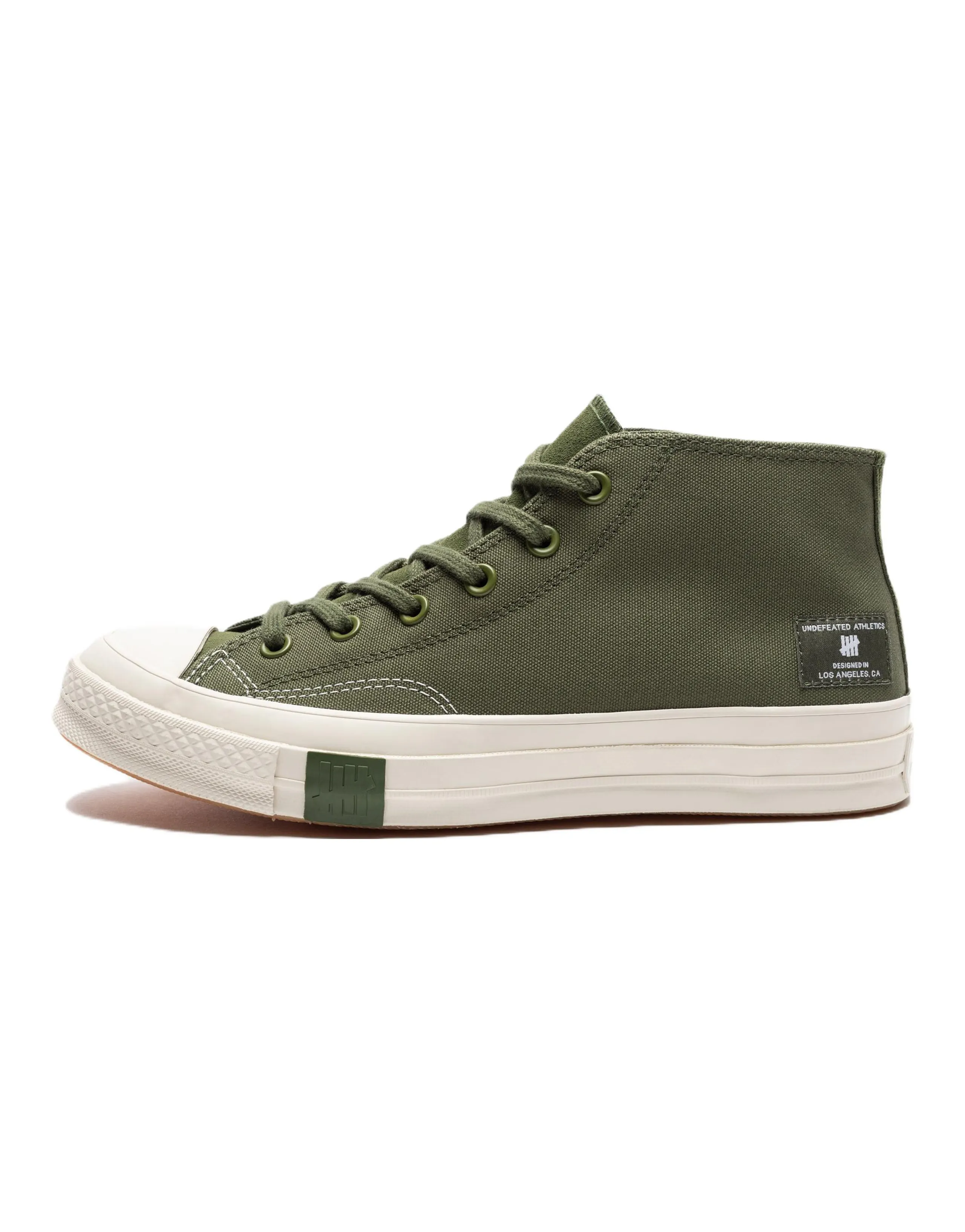 Chuck 70 Undefeated X Converse Mid 'Chive Parchment'