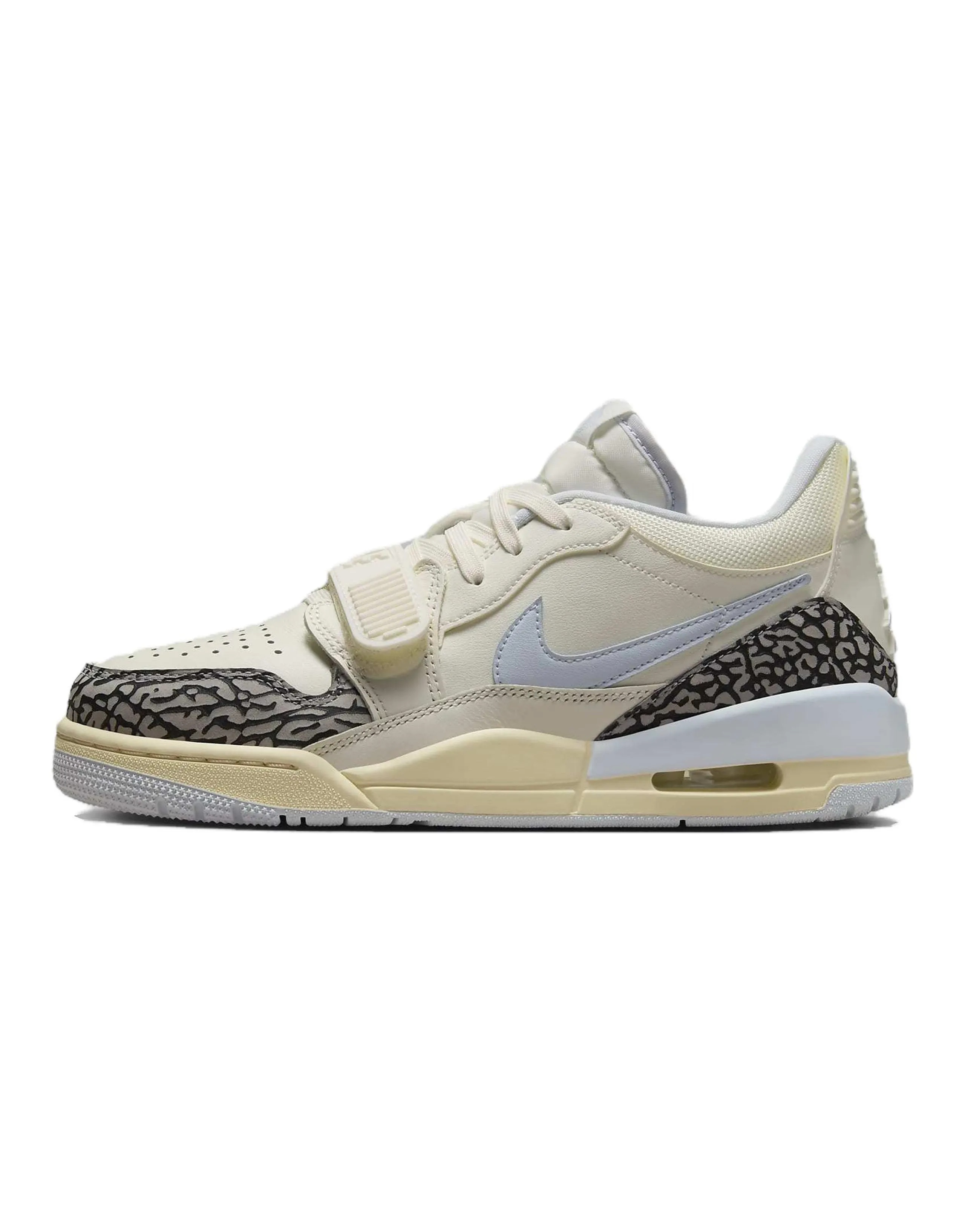 JORDAN Legacy 312 Low Sail Cement Grey Black Football Grey Women's