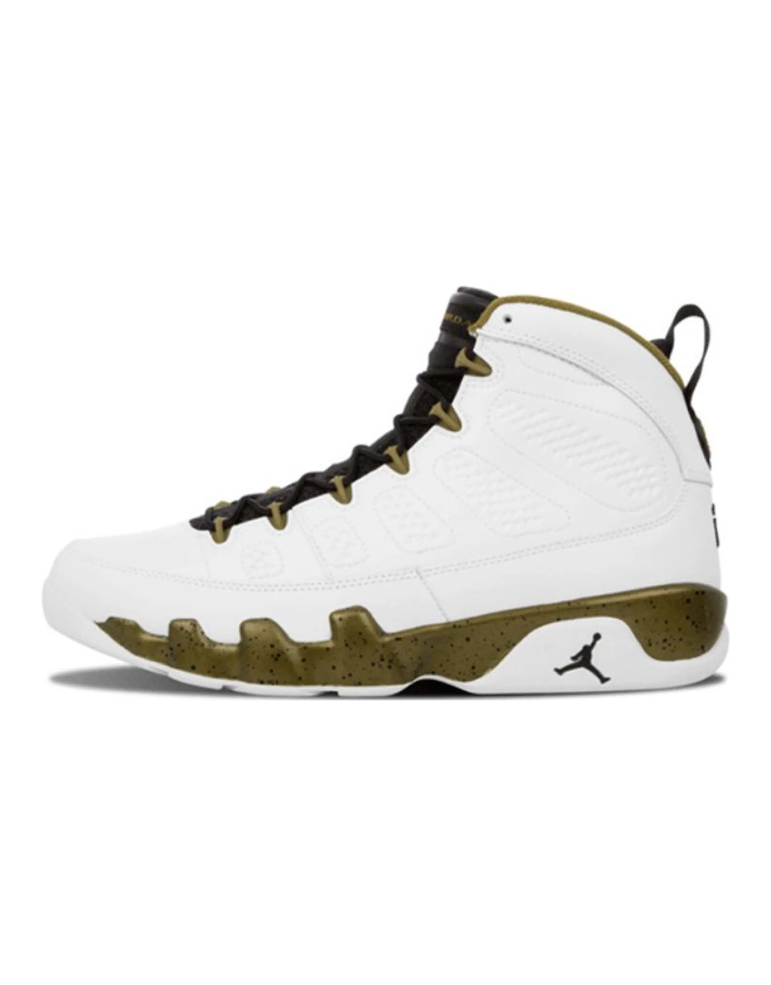 JORDAN 9 Retro Statue