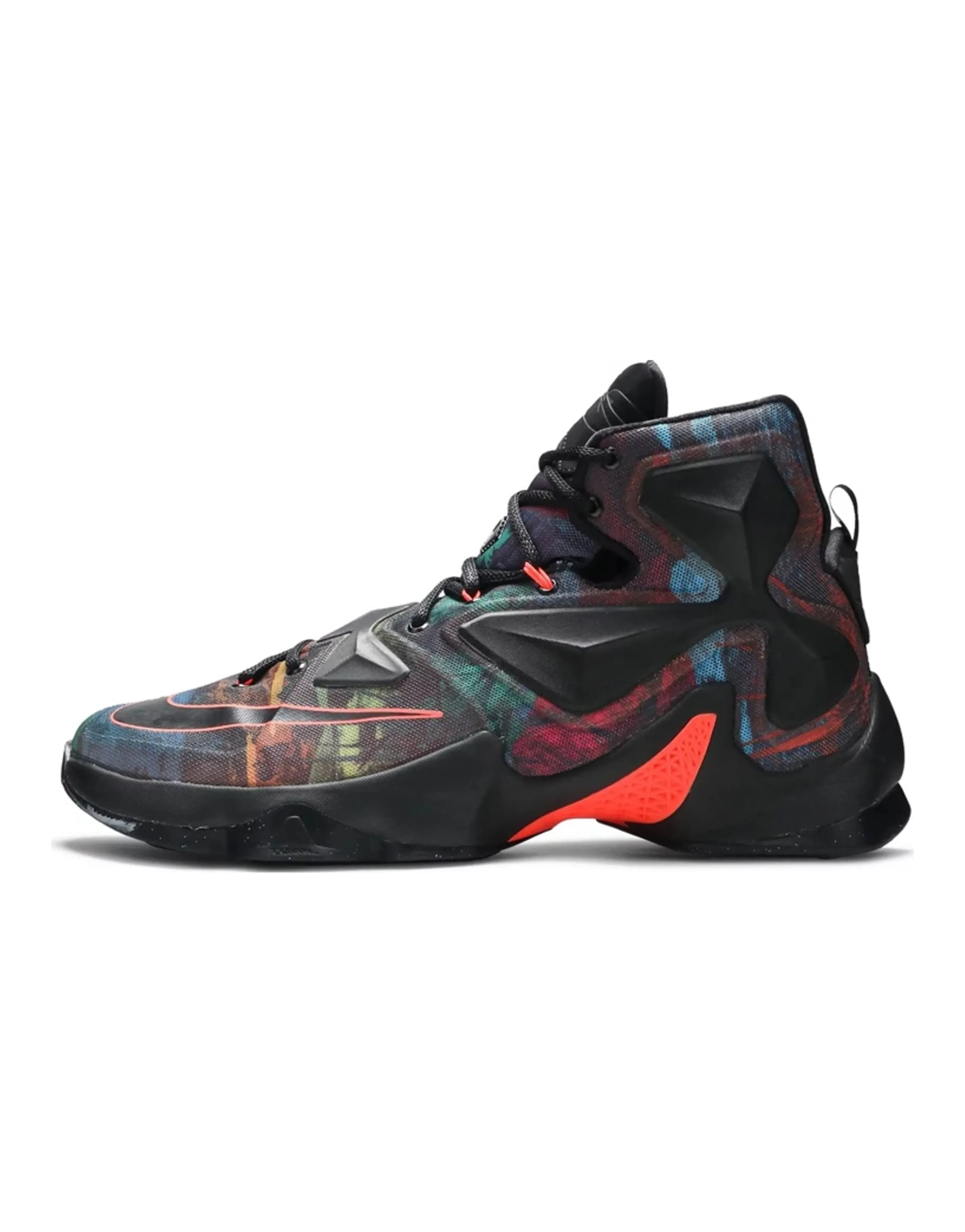 Nike LeBron 13 Akronite