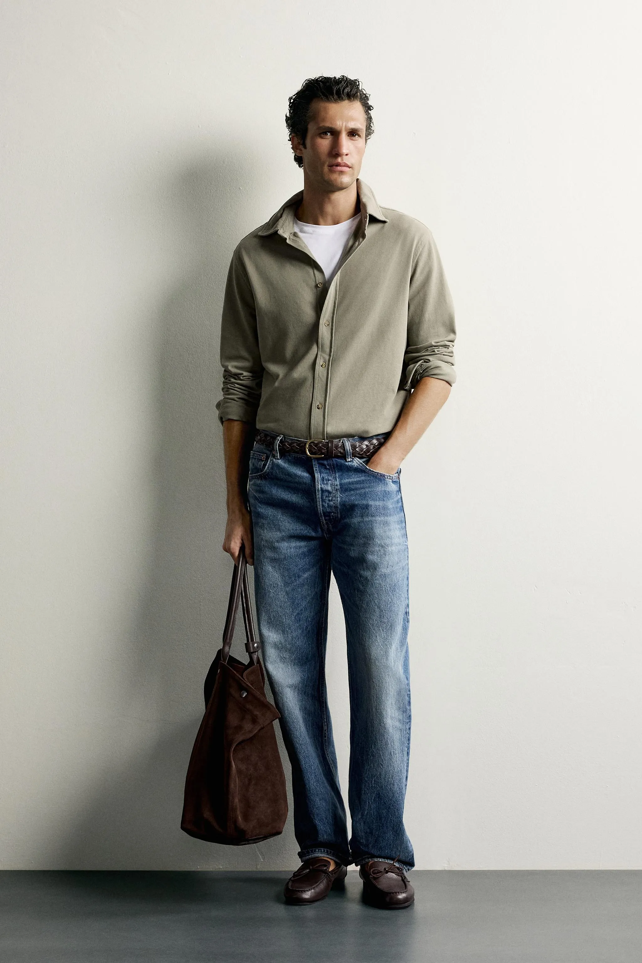 Light khaki