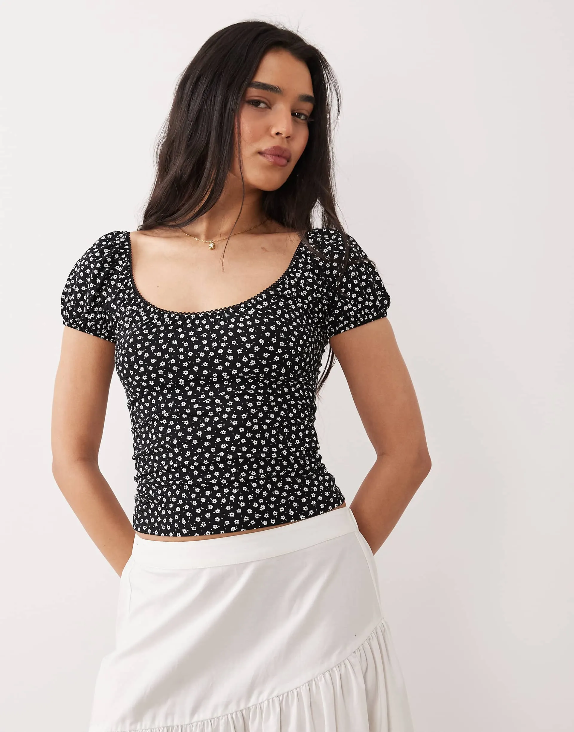 Ditsy print