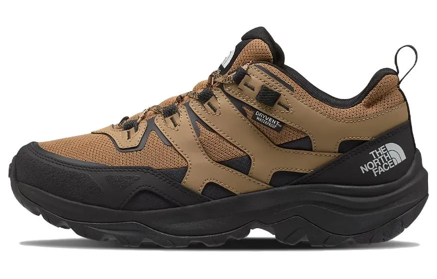 Коричневый черный