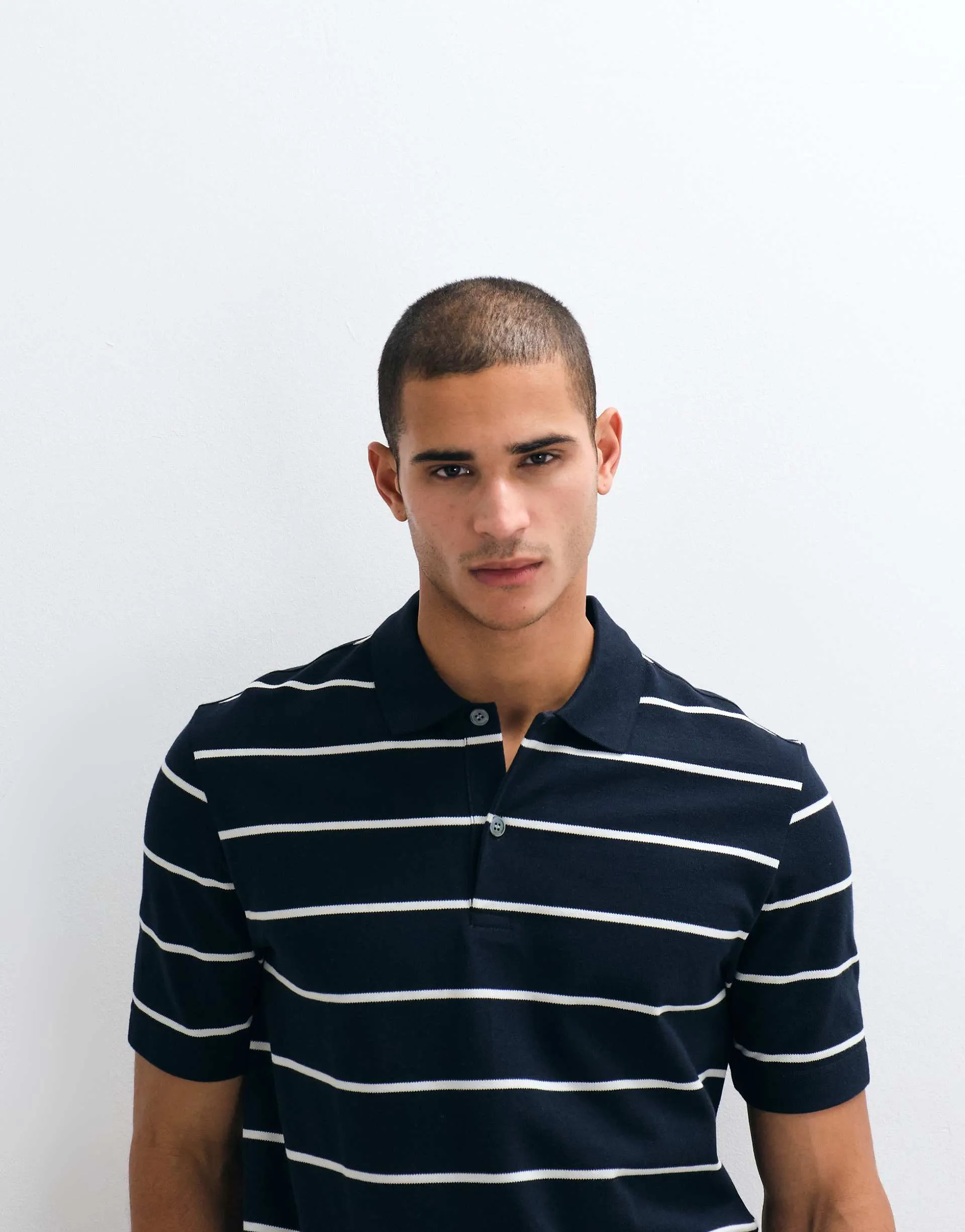 Navy stripe