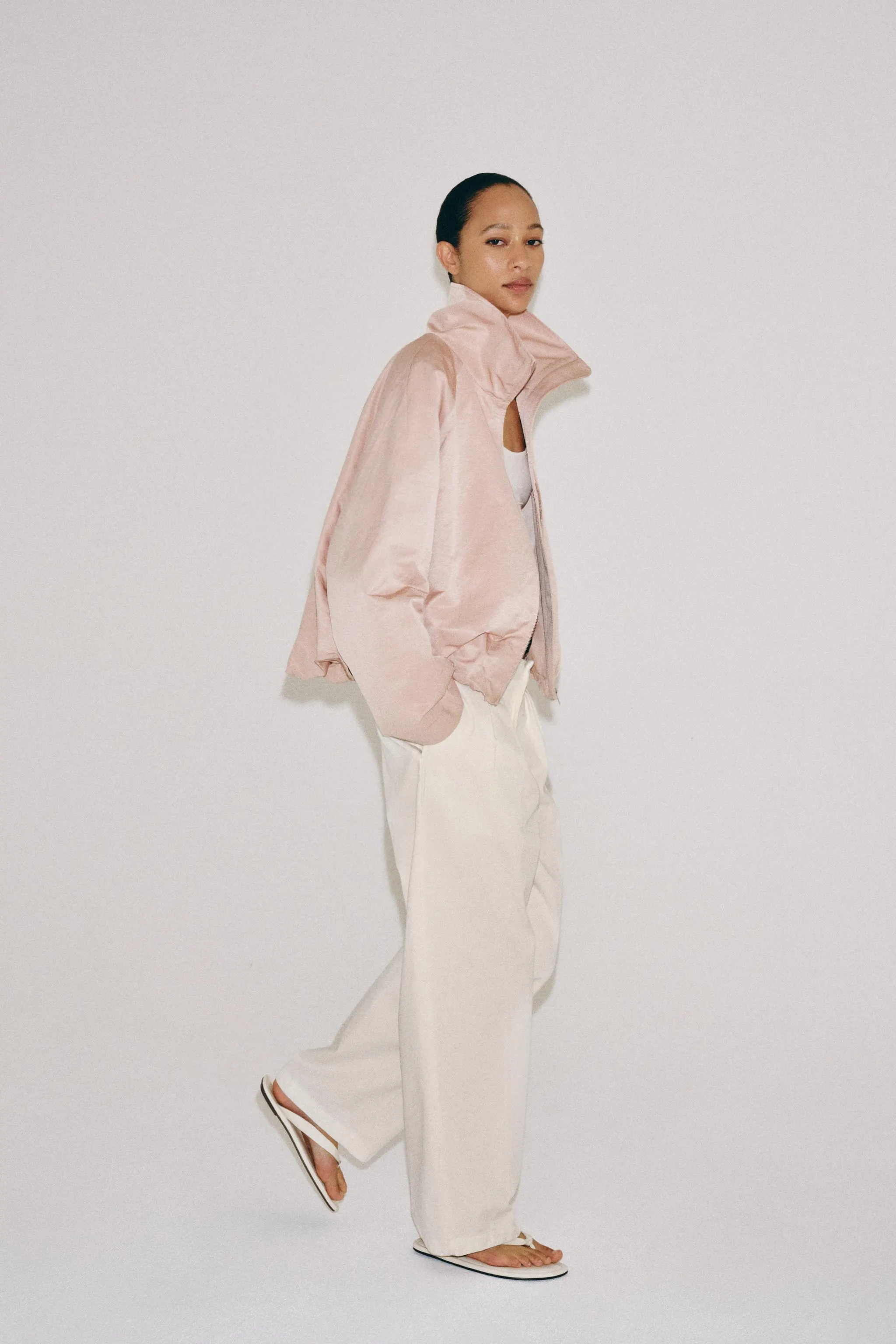 Beige-pink